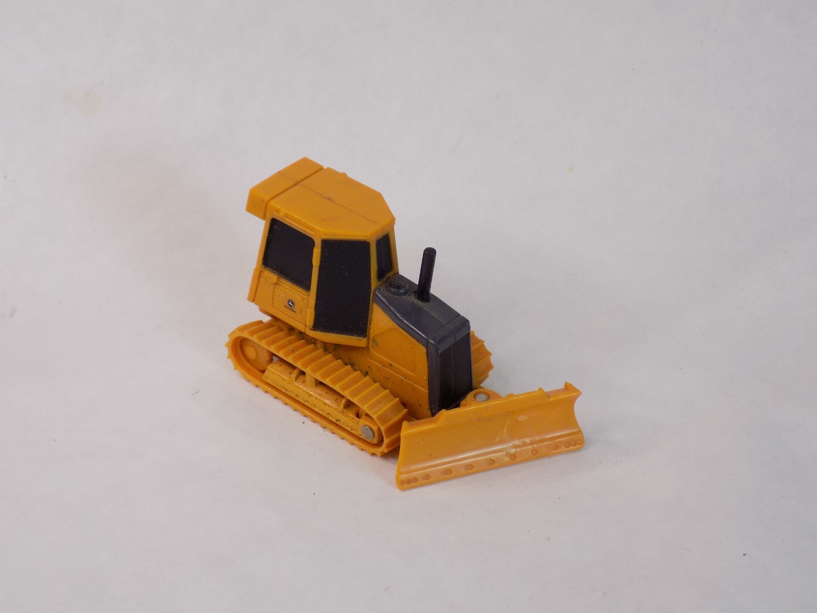 ERTL JOHN DEERE Pay Loader & Bulldozer w/ Articulating Parts 4.75″ & 3″