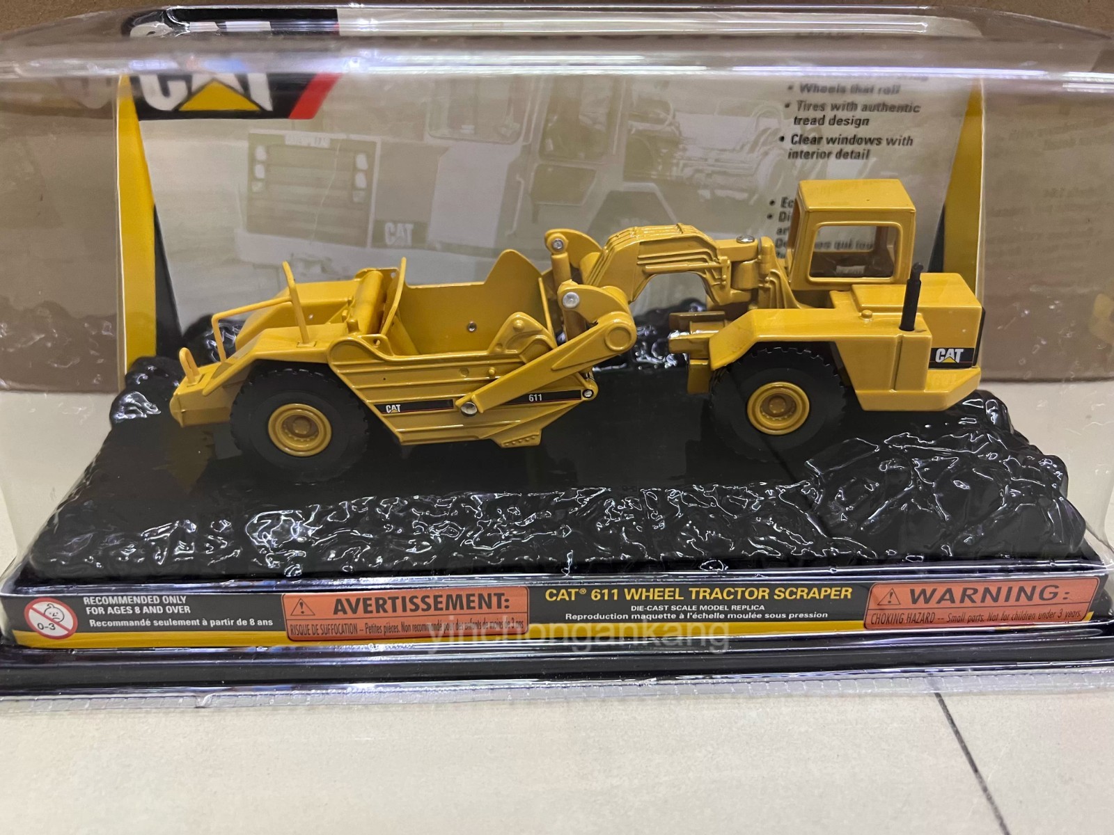 Diecast Masters 85695 – Caterpillar CAT 611 Wheel Tractor Scraper 1:64