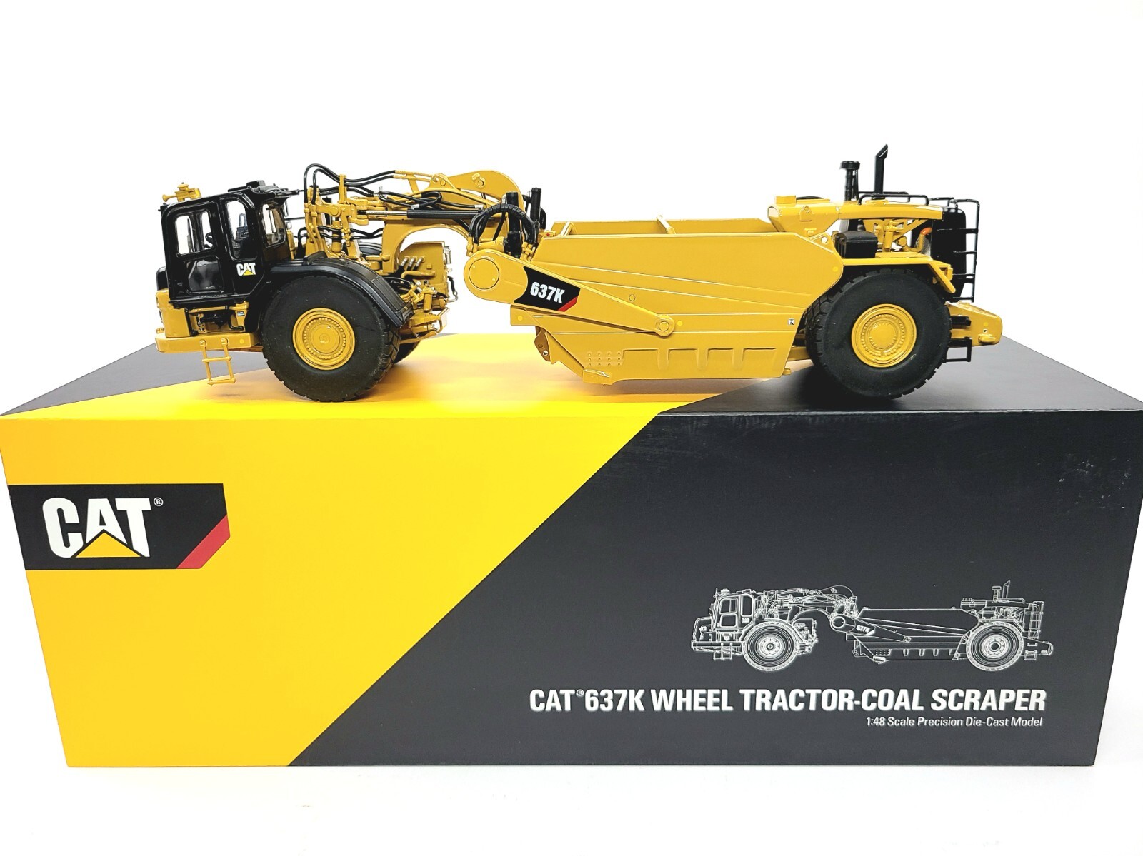 Caterpillar Cat 637K Scraper with Coal Bowl – CCM 1:48 Scale Diecast Model