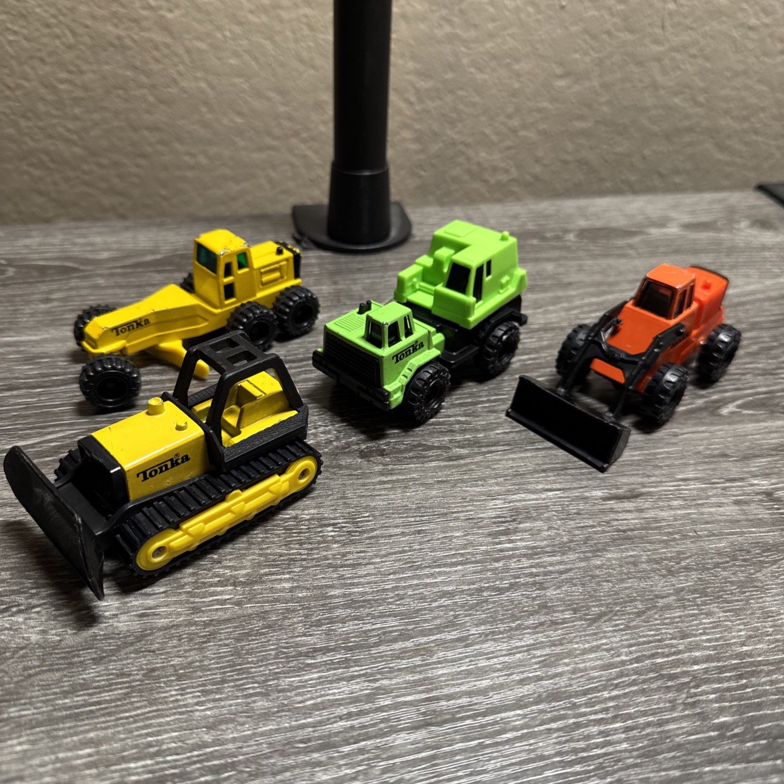 Vintage 1992 1994 Tonka Lot of 4 Construction Vehicles Green Orange Yellow