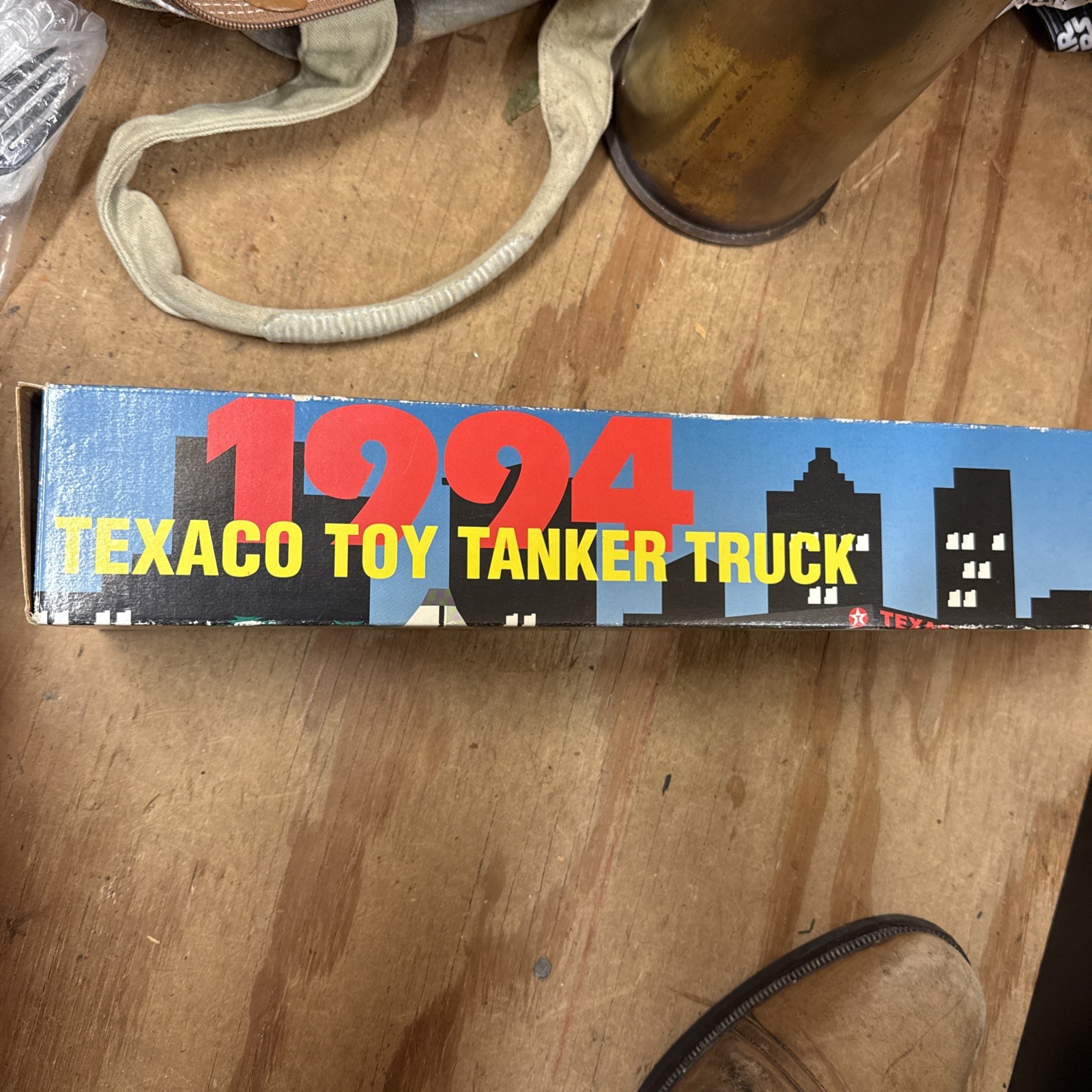 1994 Edition 1994 Texaco Toy Tanker Truck Has Working Lights and Sound TESTED
