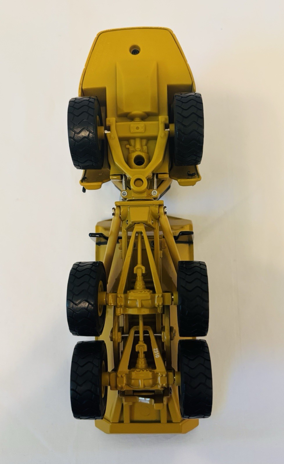 CAT 725 Articulated Dump Truck Diecast Construction Model Yellow/Black