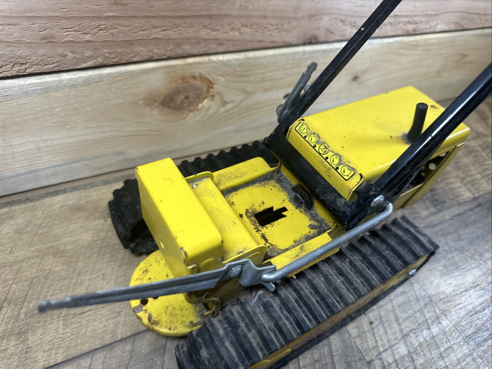 Vintage Tonka #352 Pressed Steel Yellow Loader