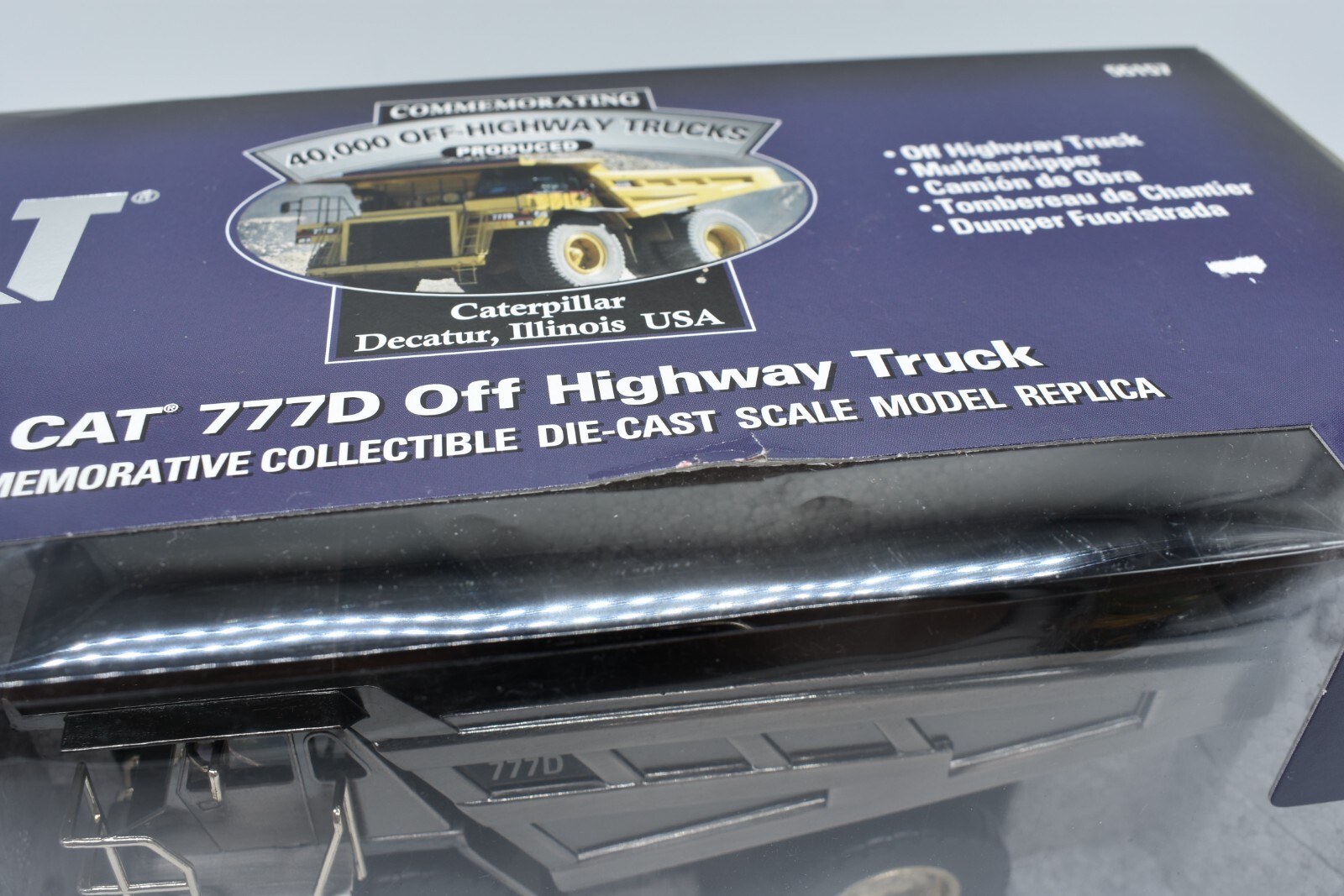 2005 – 1/50 Cat 777D Off Highway Truck, Commemorating 40,000 Off Highway Trucks