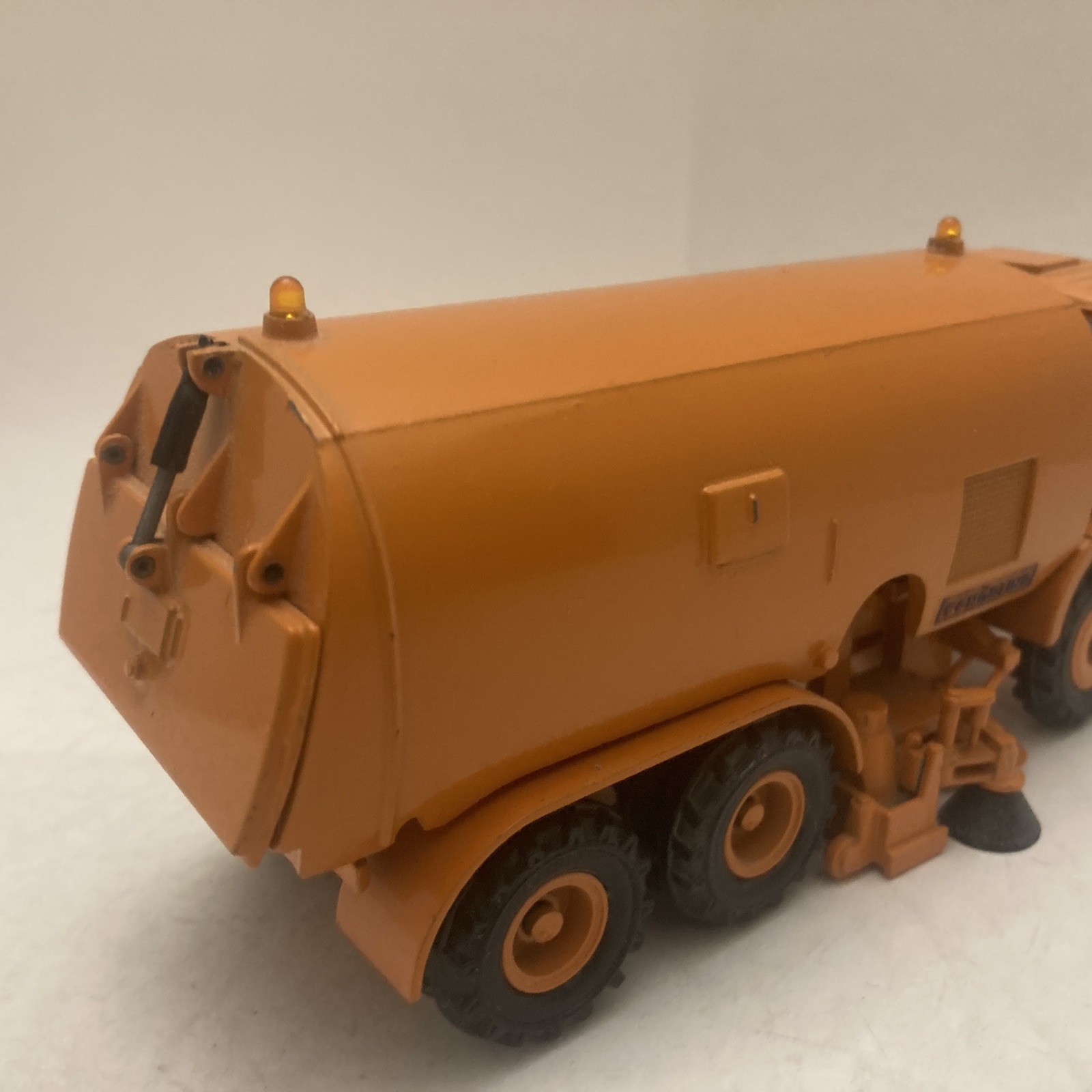 Gescha No. 3042 TSZ Schorling Street Sweeper Truck 1:50 Diecast West Germany