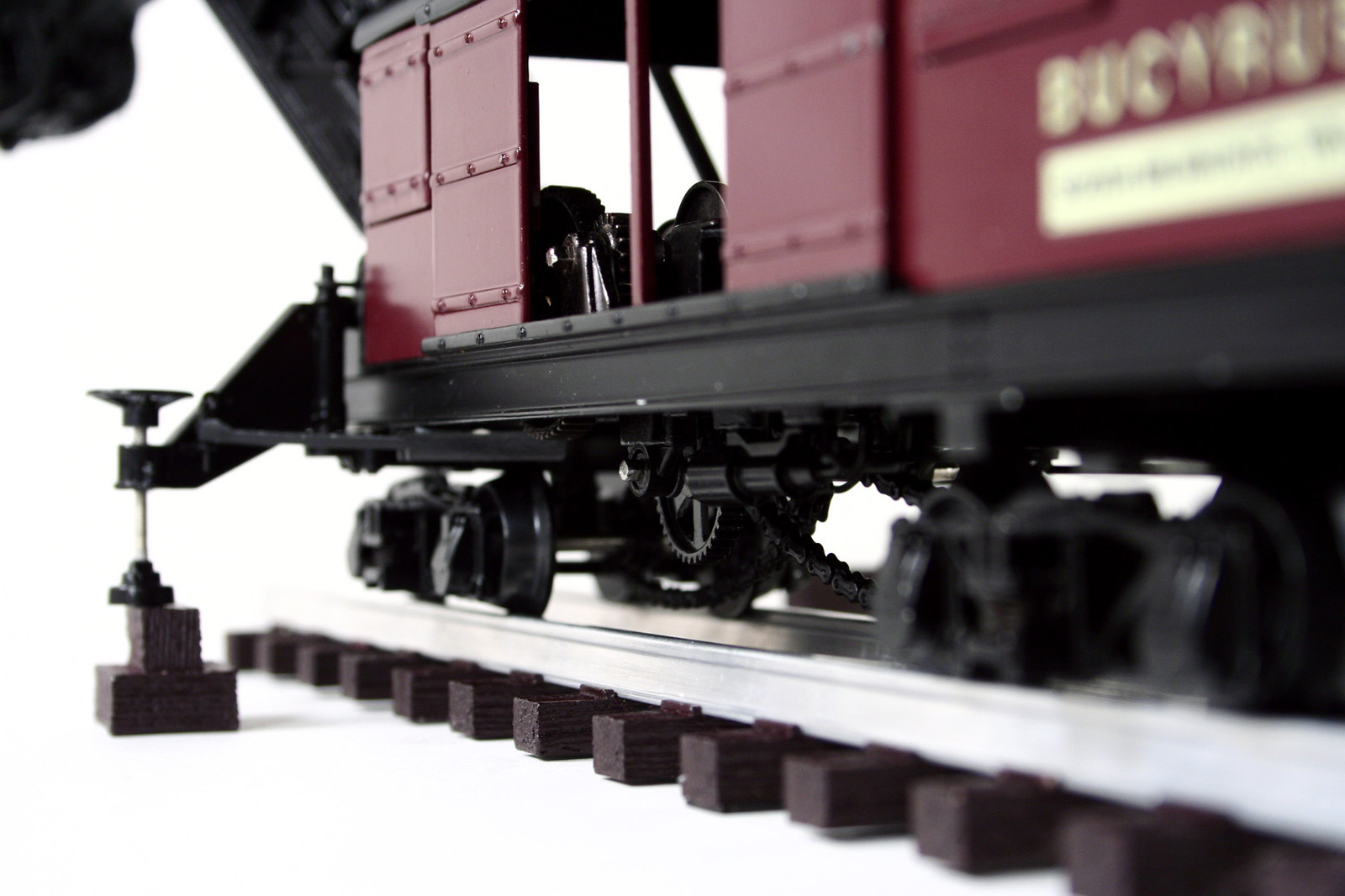 Bucyrus Steam Shovel on Rail – 1/48 – TWH #021-08001 – Brand New