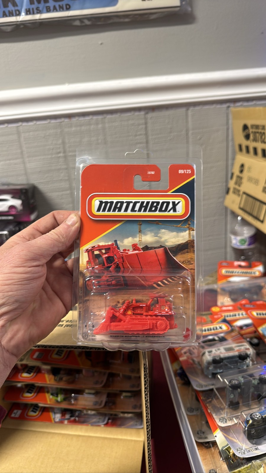 Matchbox MBX Construction Red Ground Breaker 09/125 Free Collector