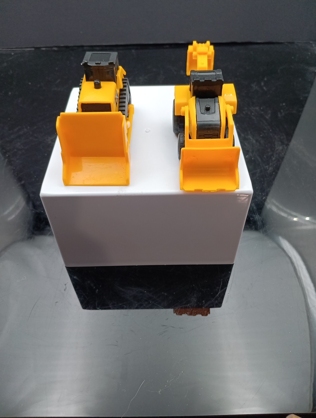 Pair Of Funrise CAT Construction Vehicles Plastic 3.5” Free Shipping! T2393