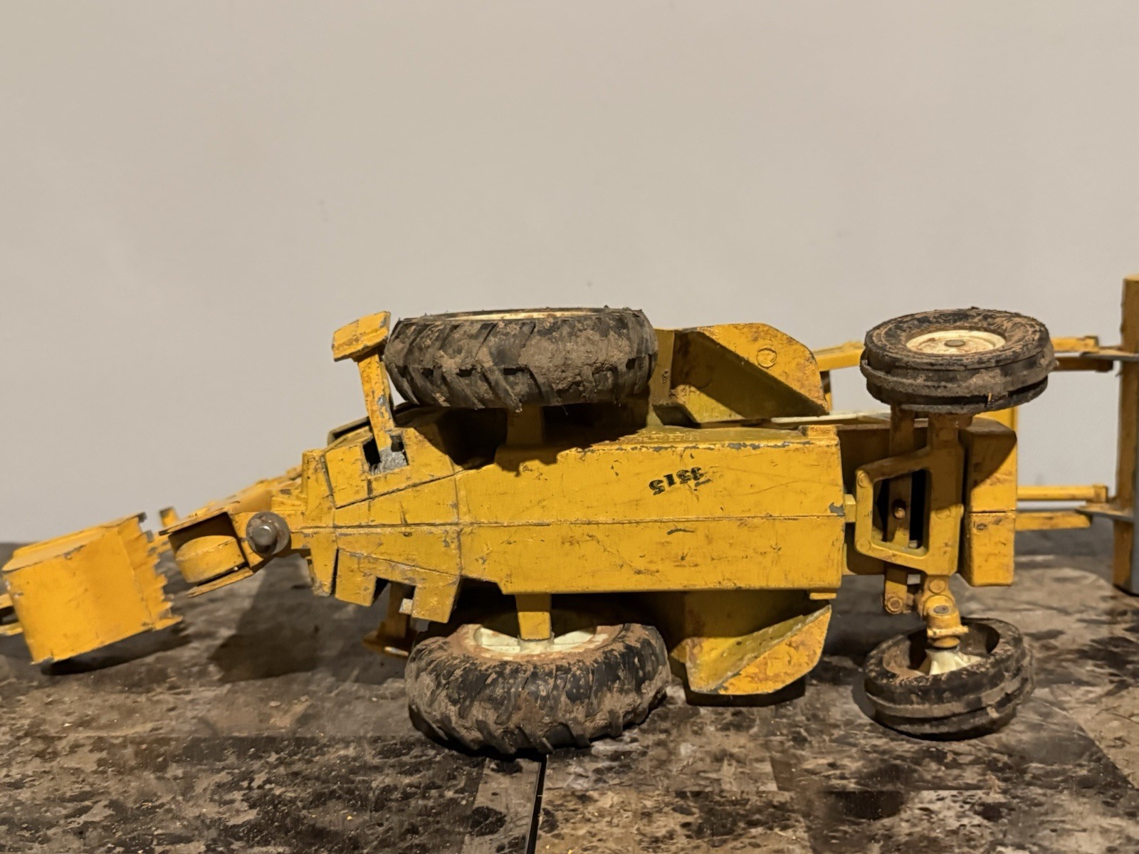 International Harvester Tractor Loader Backhoe
