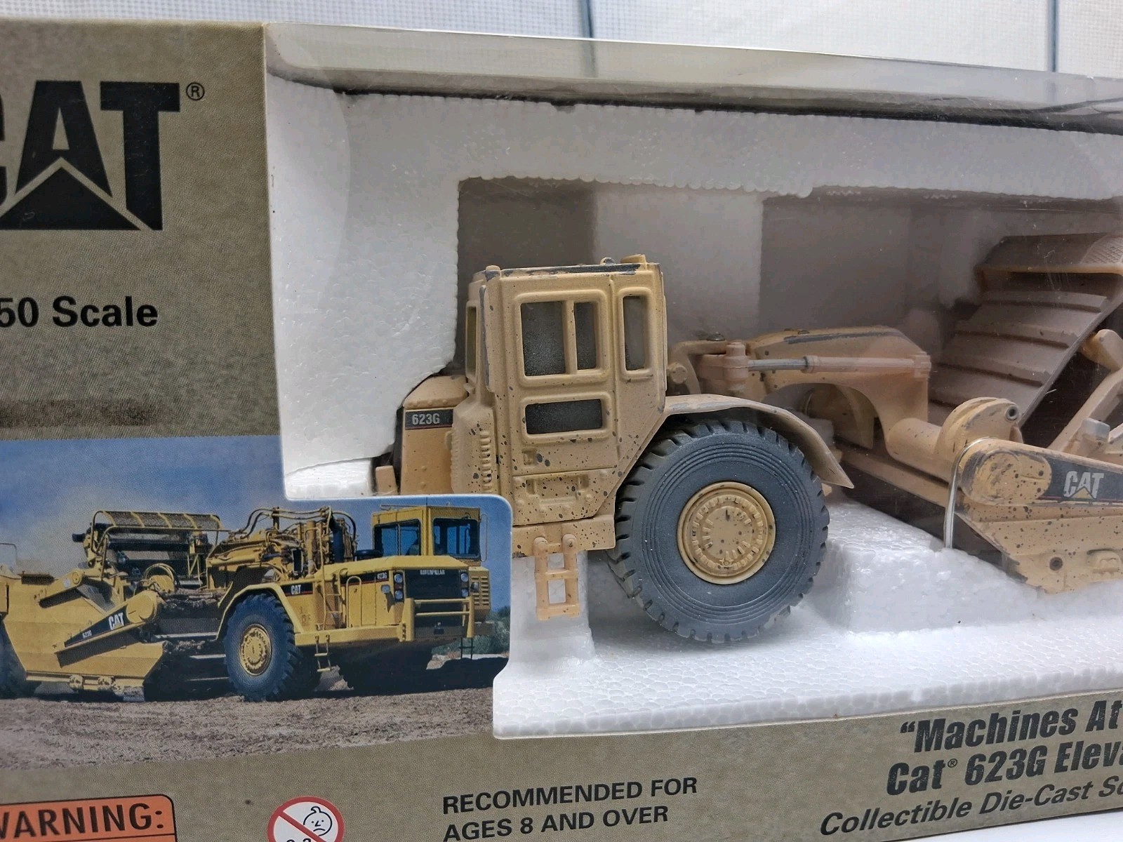 Norscot 55182 CAT 623G Elevating Scraper 1:50 Machines At Work Series Sealed
