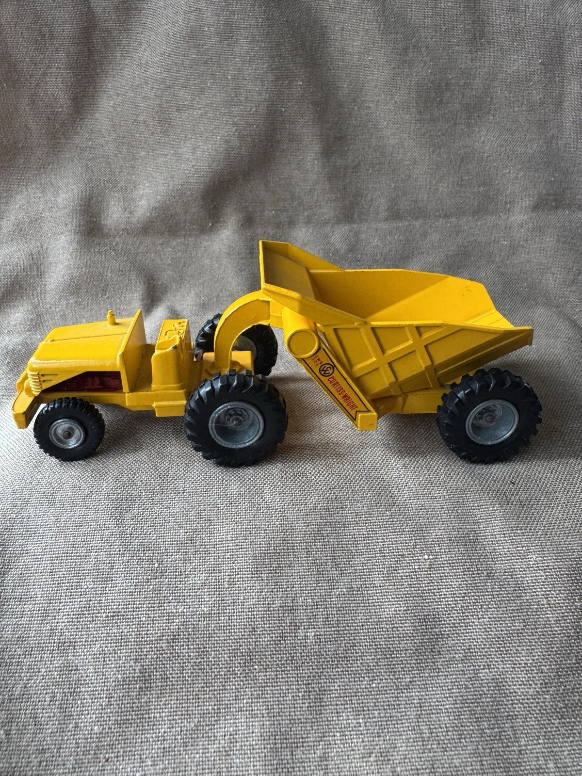 LESNEY/MATCHBOX #7 KING SIZE SERIES CURTISS WRIGHT REAR DUMPER CWD 321