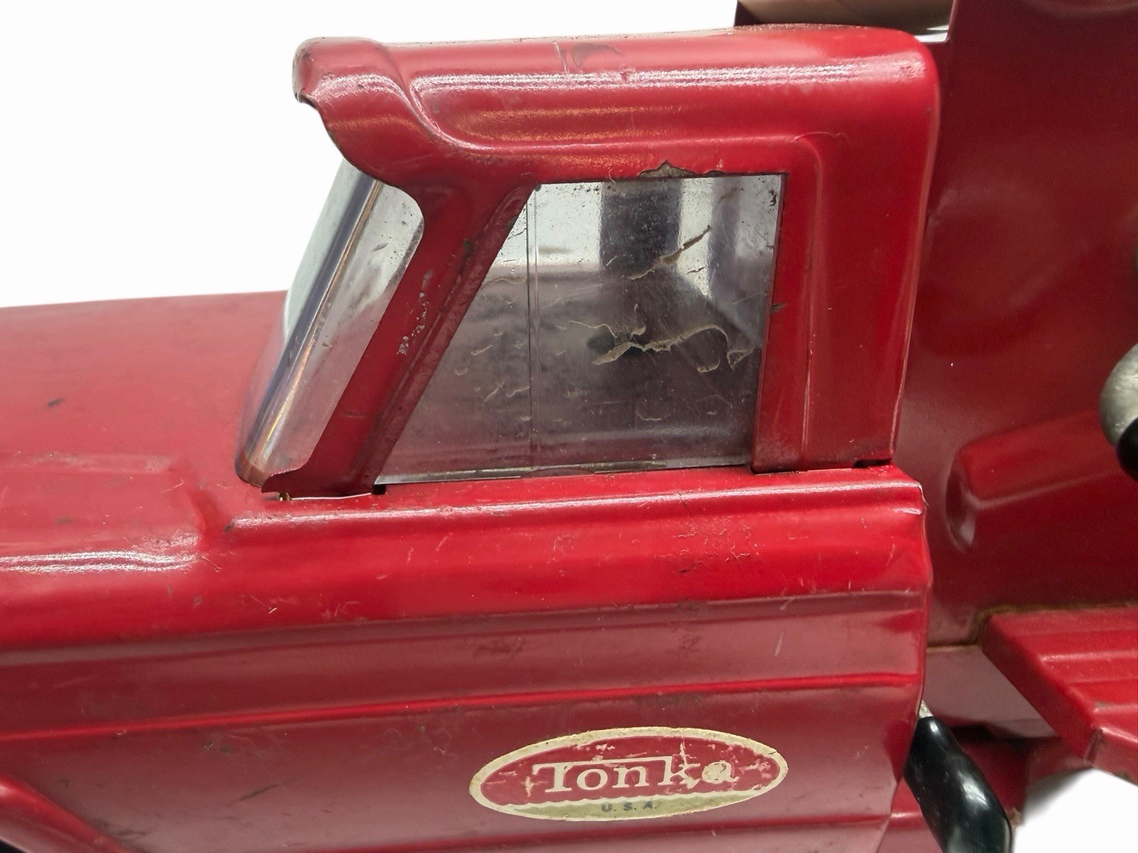 Vintage 1960s Red Tonka 9″ Pressed Steel Cement Mixer with Working Drum