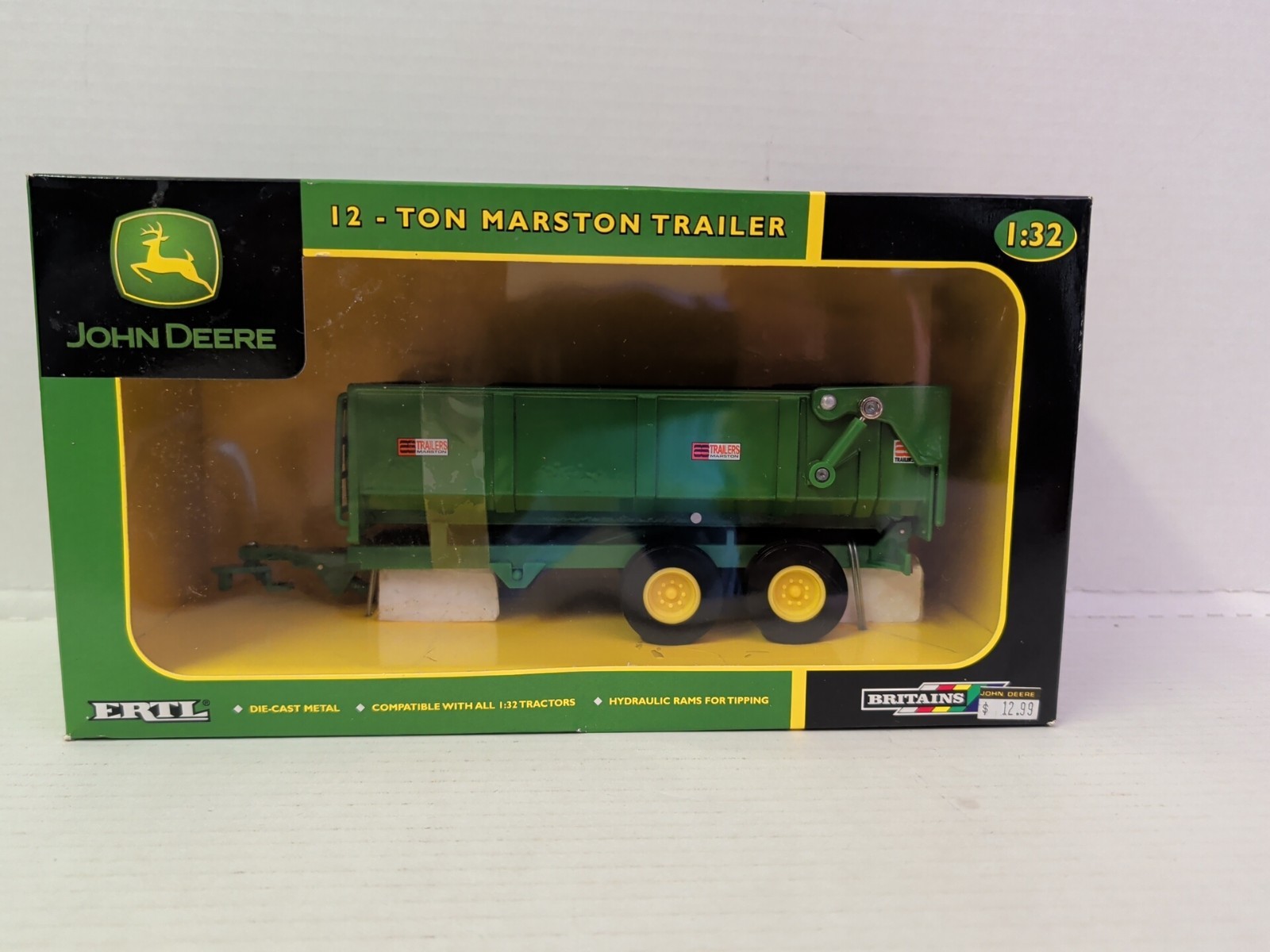 Ertl 40609 1:32 Scale John Deere Britains 12-Ton Marston Trailer