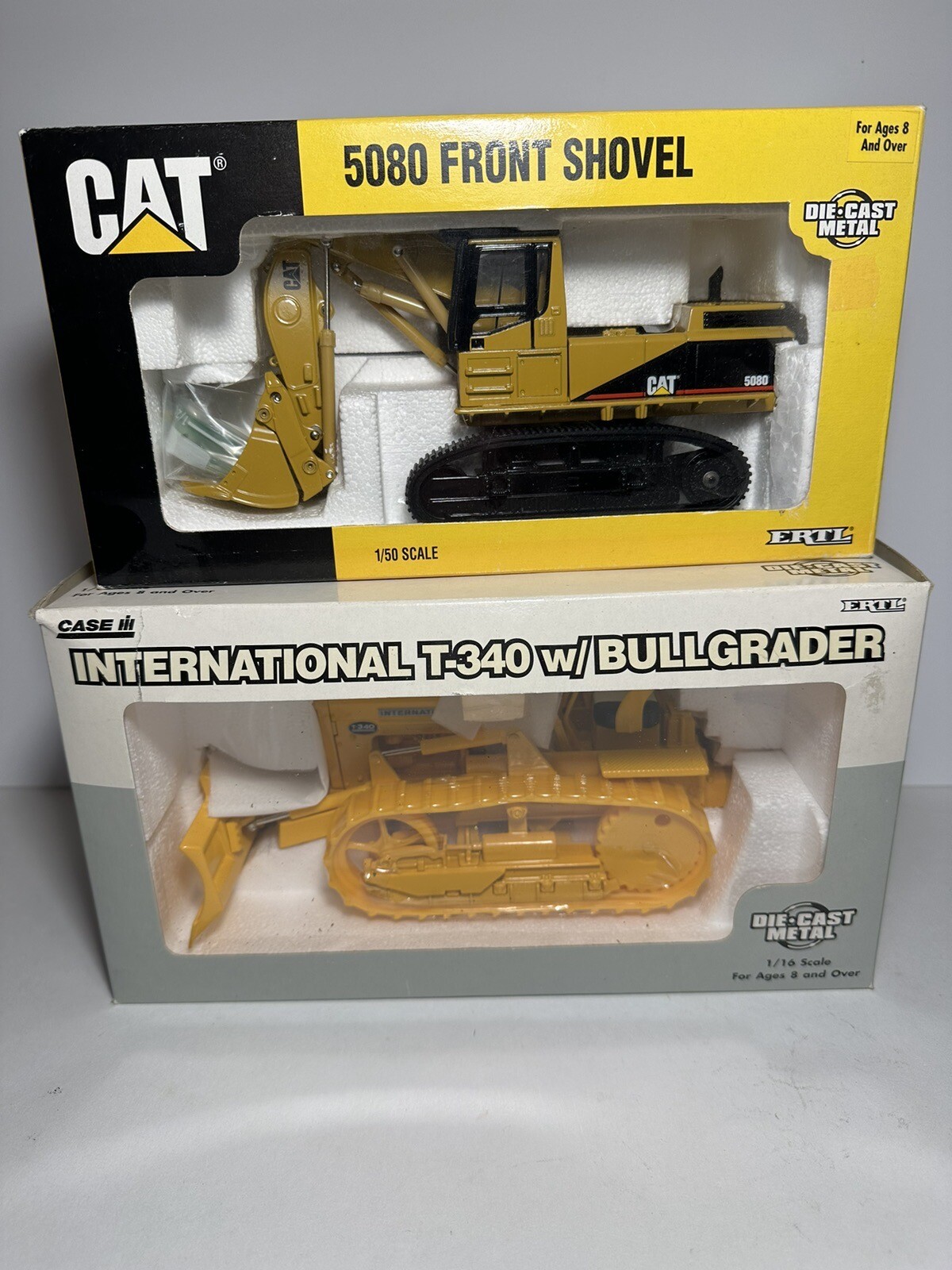 2 Open Box Models Cat 5080 Front Shovel & International T340 Bullgrader ERTL