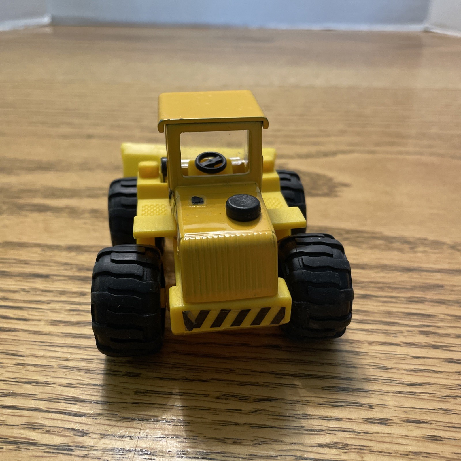 Vintage Soma Mighty Wheels Front Loader Construction