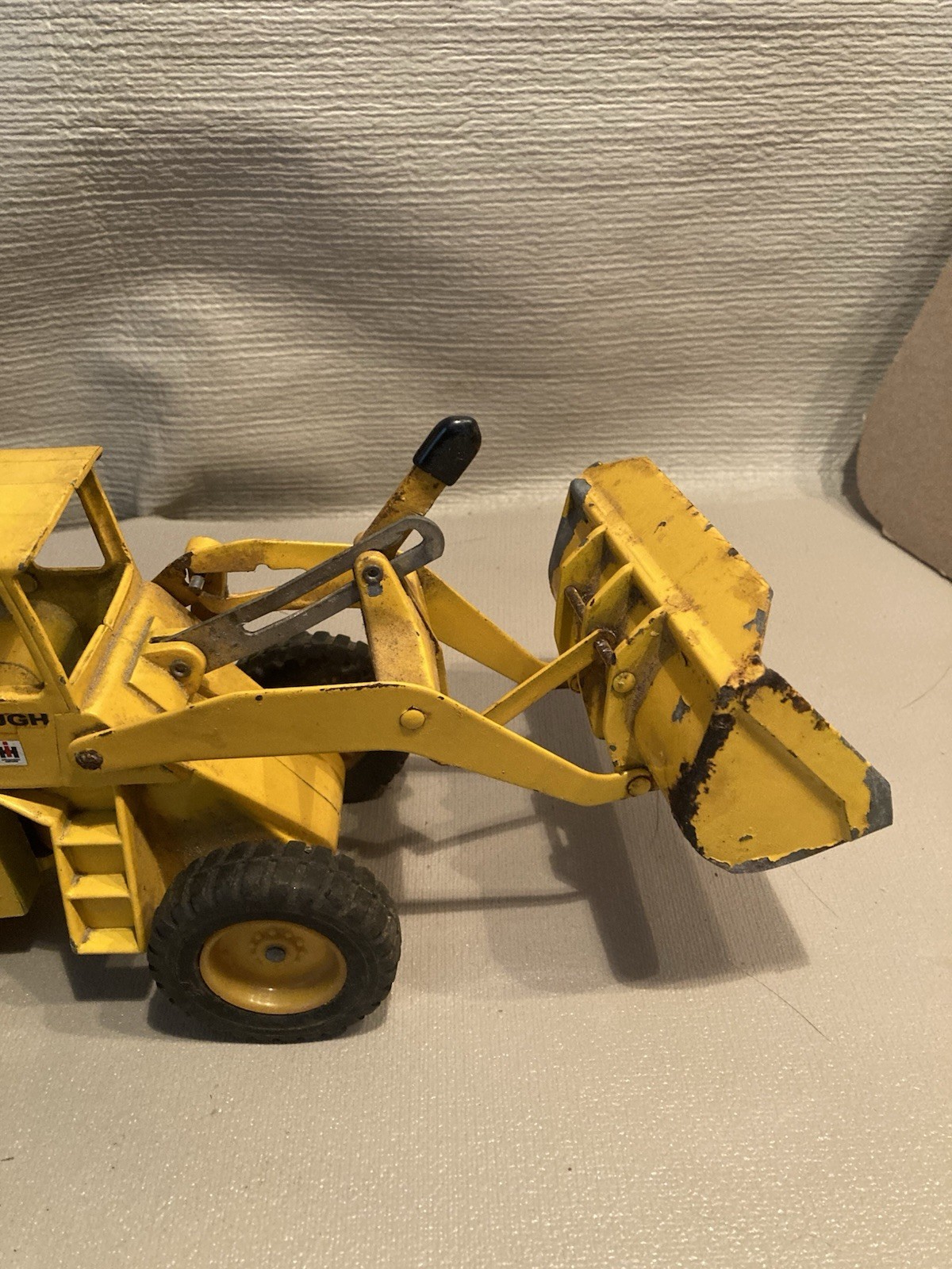 Ertl International Harvester Hough Payloader – Die Cast