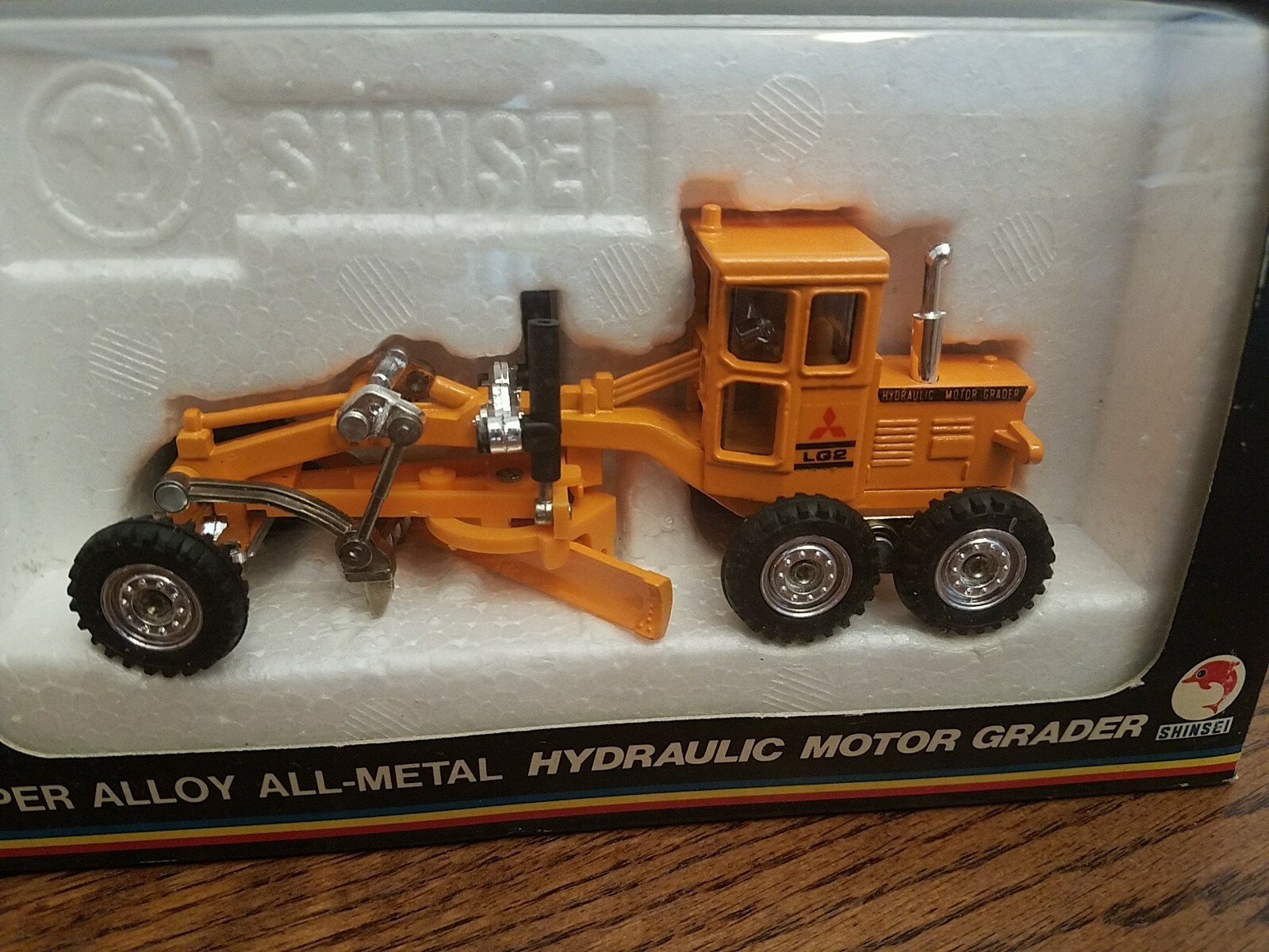 Shinsei Mini Power 1:68 MITSUBISHI HYDRAULIC MOTOR GRADER LG-2 RARE! 4126 NIB!