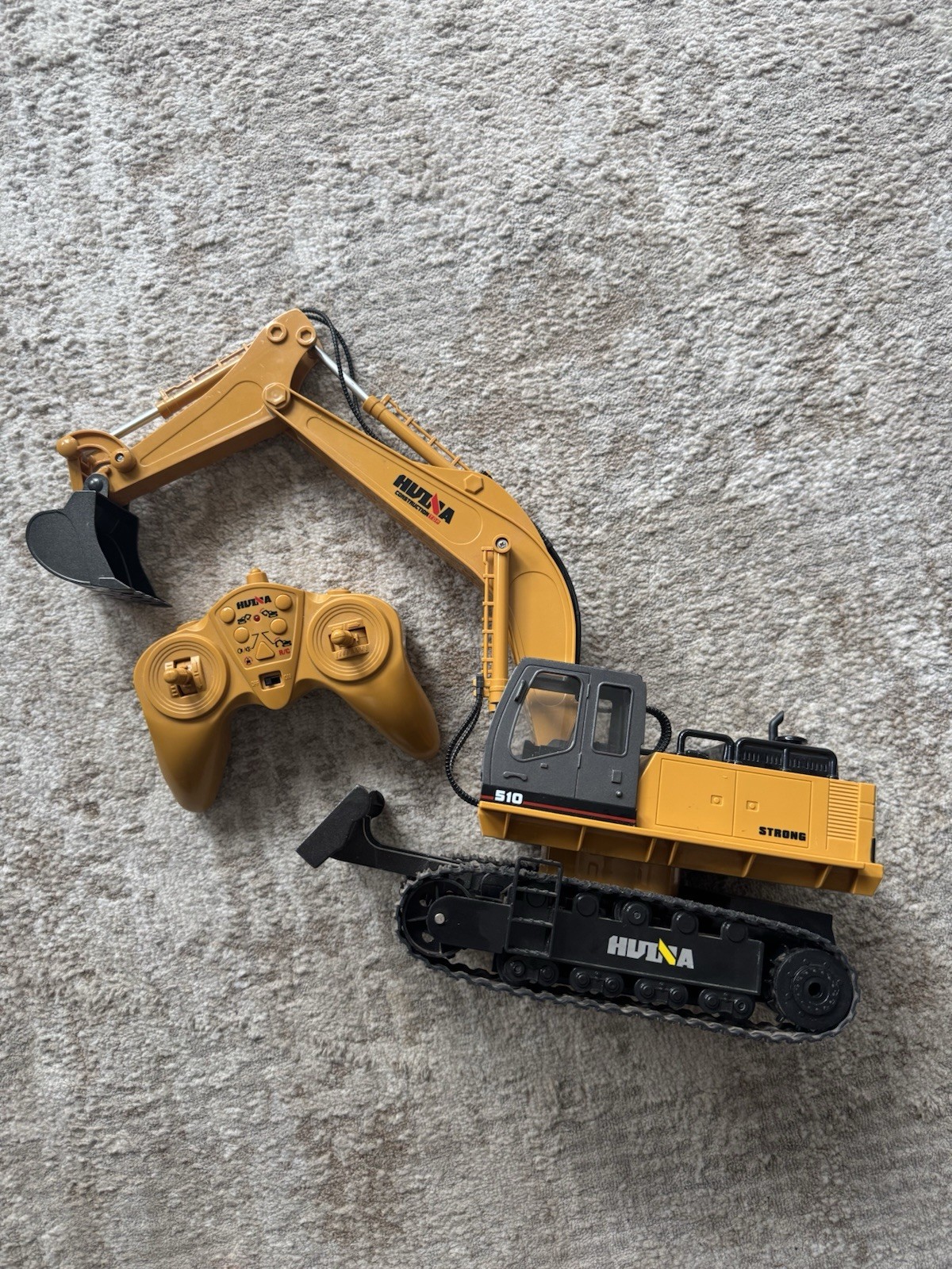 Hulna RC Excavator With Control Tested WORKS *No Battery Charger*