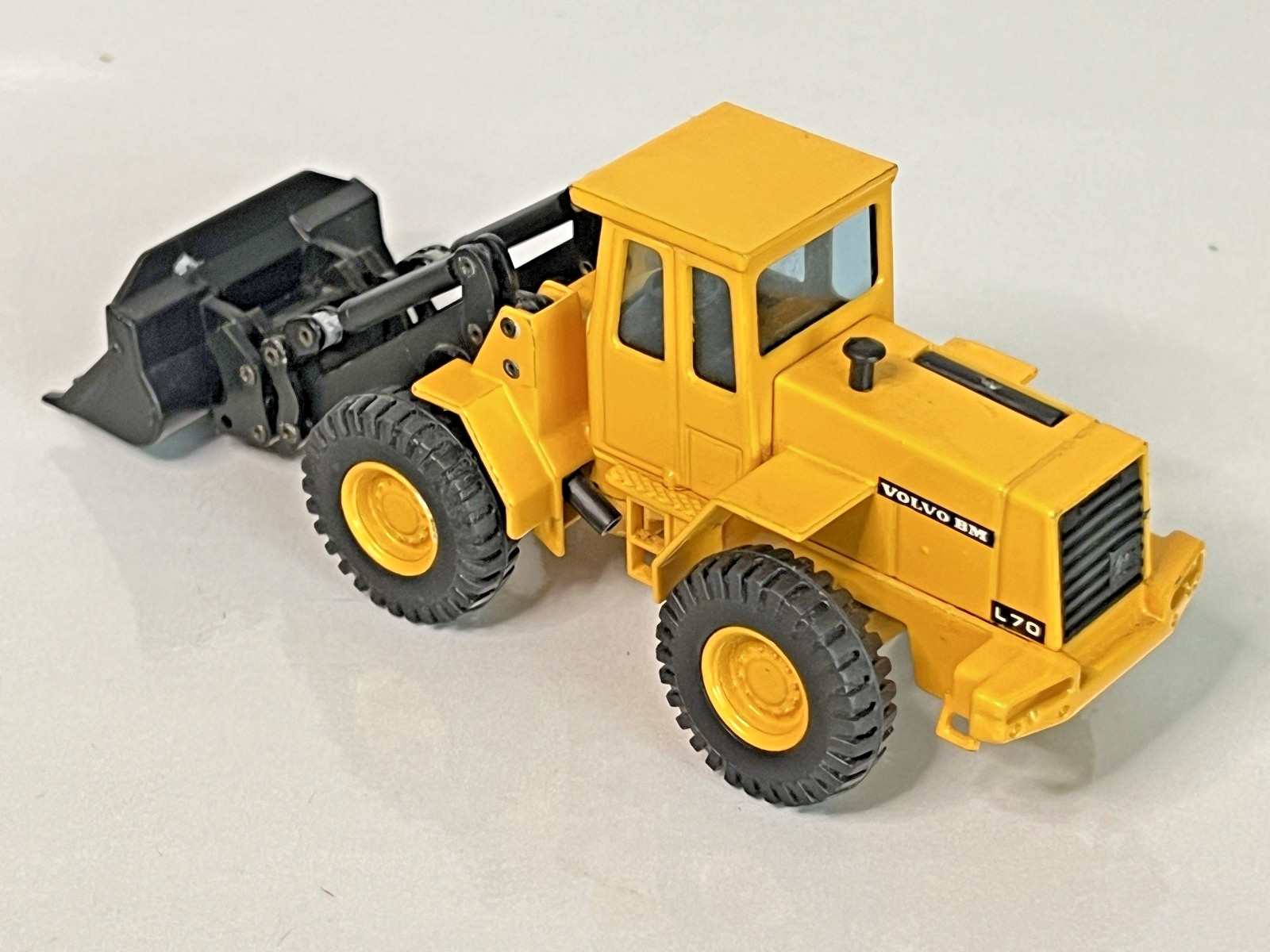 Joal 1:50 Scale Volvo BM L70 Front End Loader