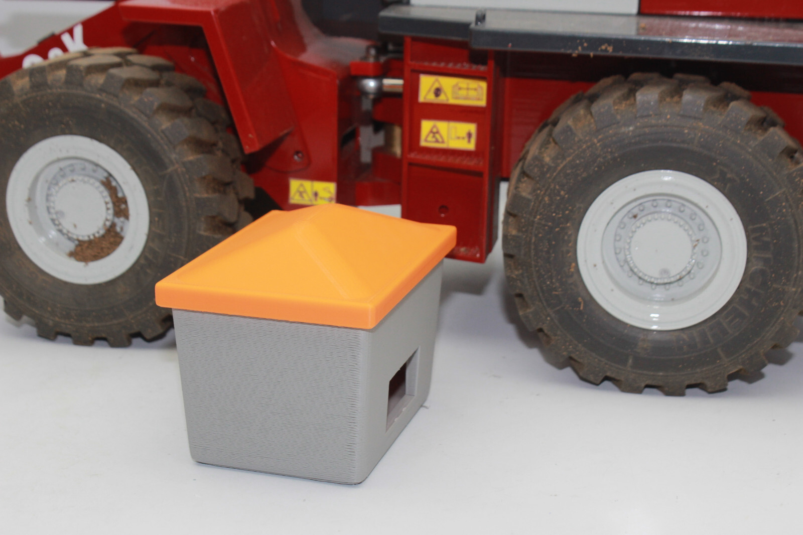 Spreader Container Spreader Box Salt Container Diorama 1:14 1:15 1:16 Spreader