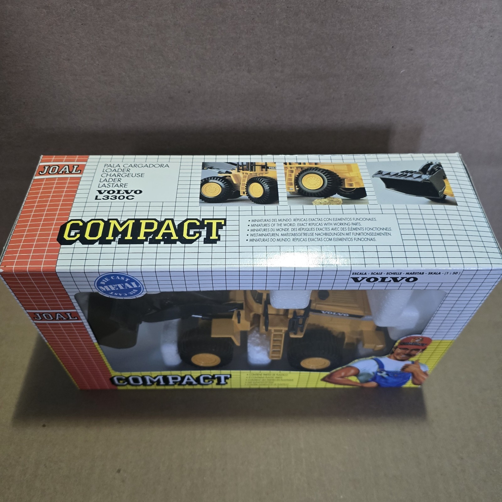 JOAL 197 VOLVO L-330C WHEEL LOADER 1:50 SCALE N.I.B.