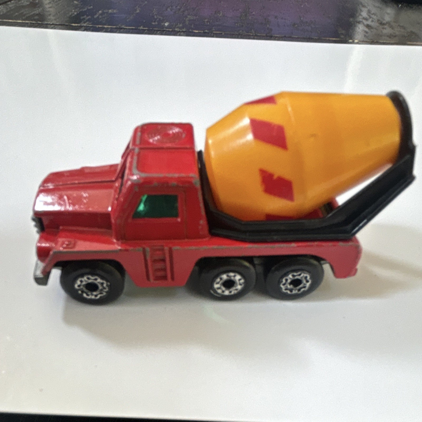 Matchbox 1:76 Leyland Cement Mixer Truck 1976 Diecast Advertising Red/Orange