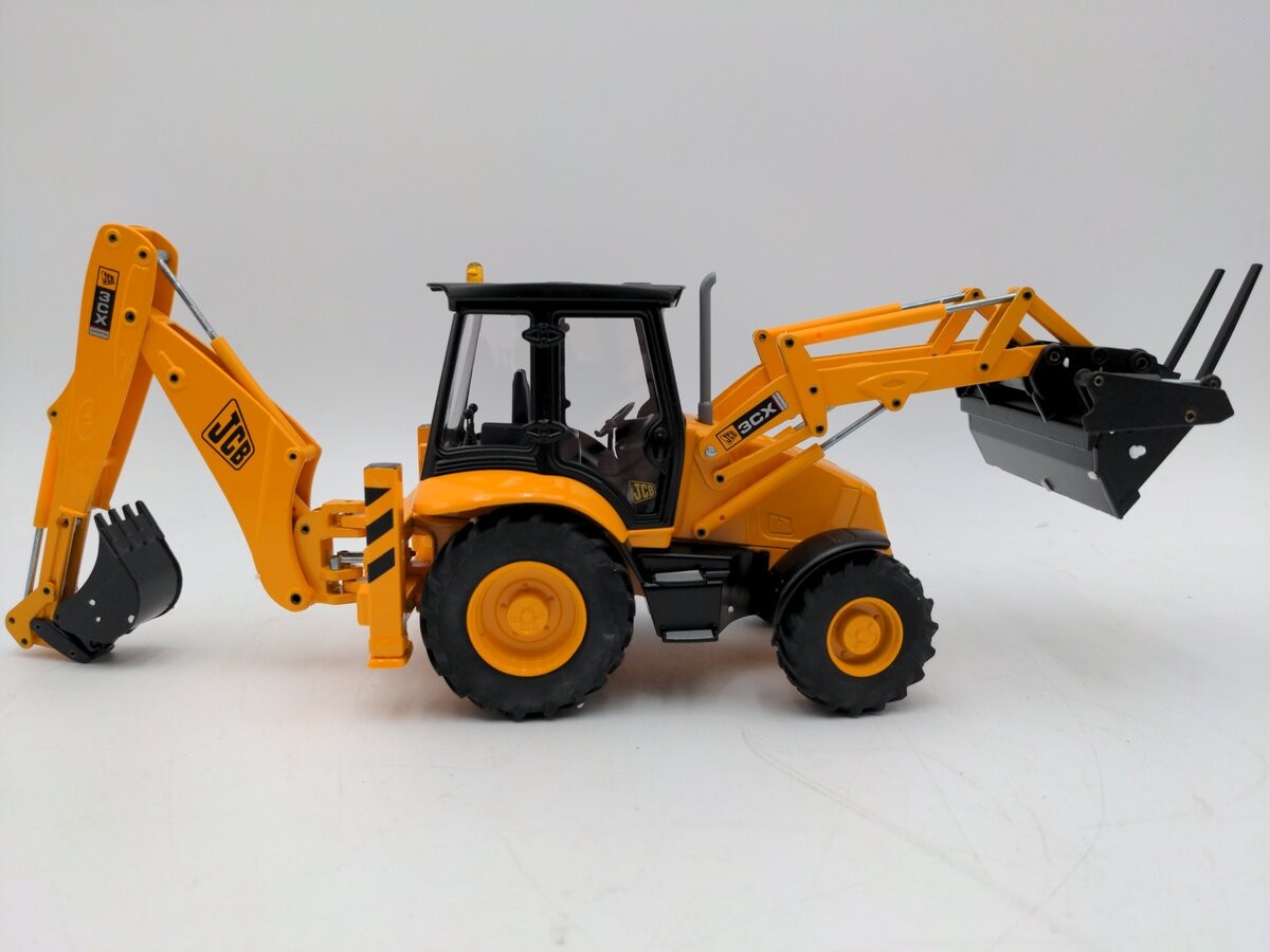Joal 189 1:25 Scale Diecast JCB 3CX Backhoe Loader LN/Box