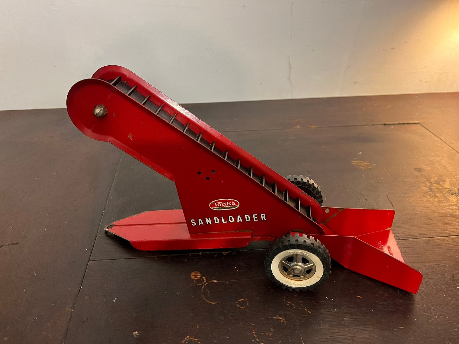 Tonka 1970s Vintage Red Sand Loader