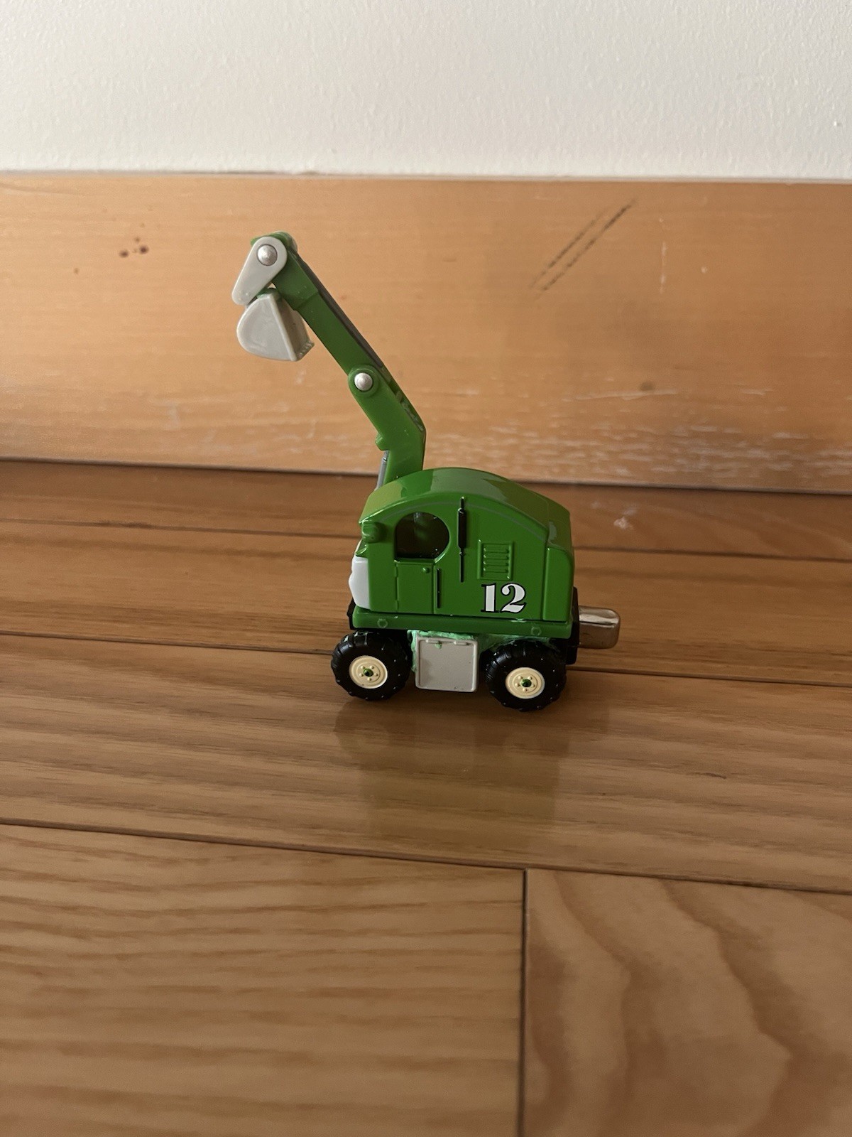 Thomas & Friends Alfie #12 Diecast Excavator Character Vehicle Toy Green