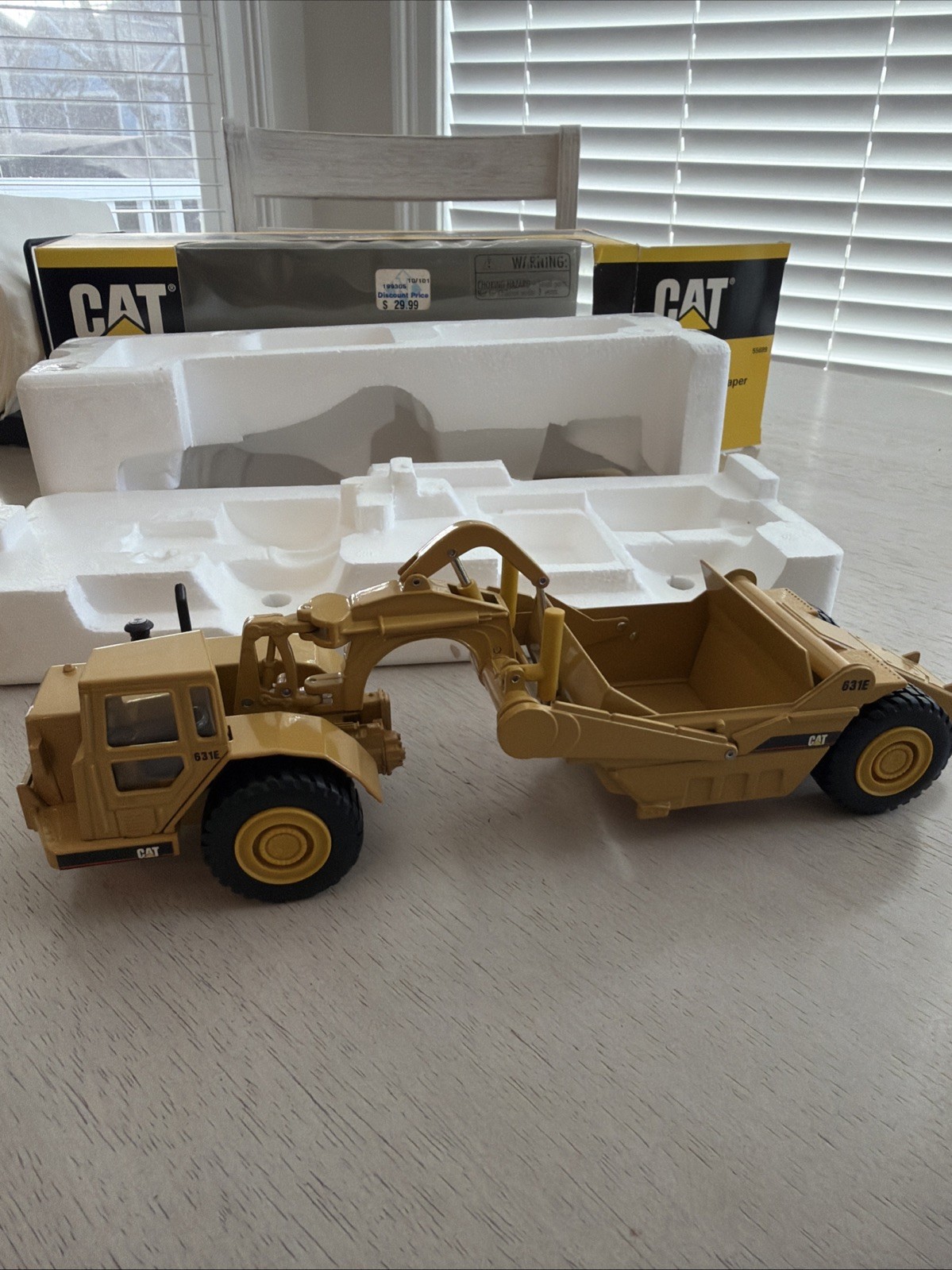 Norscot 1:50 Cat Caterpillar 631E Wheel Tractor Scraper Die Cast