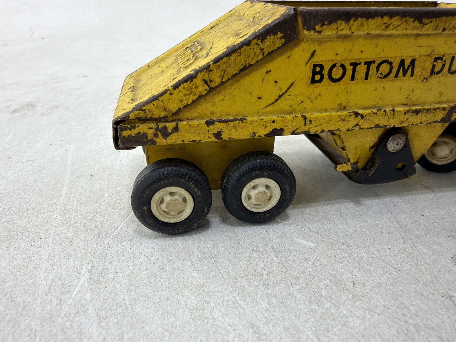 Vintage 1960s TONKA BOTTOM DUMP & Trailer 55160 & 55010 MOUND MINN