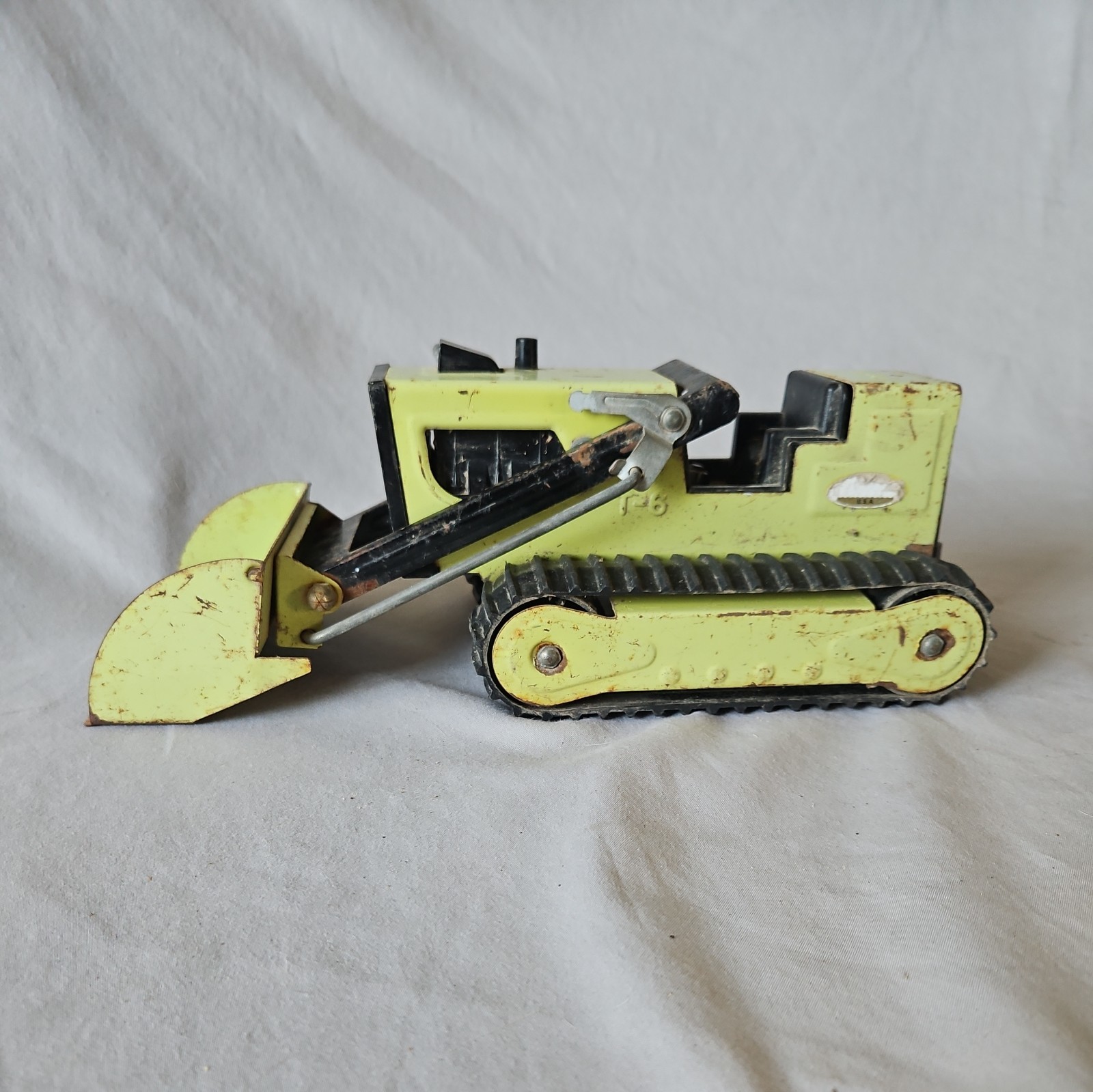 Vintage TONKA T-6 Front end Loader Excavator 1970s Green Steel Bulldozer Digger