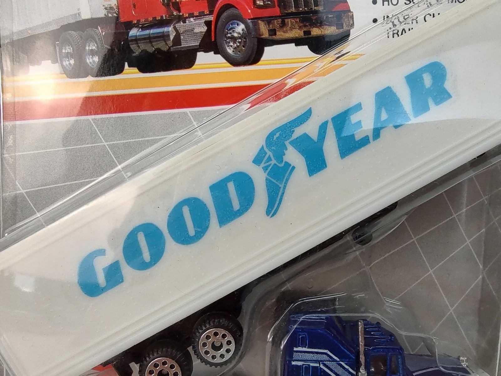 Vintage 1993 Zylmex Big Rigs Goodyear Die-Cast Metal HO Scale Truck New