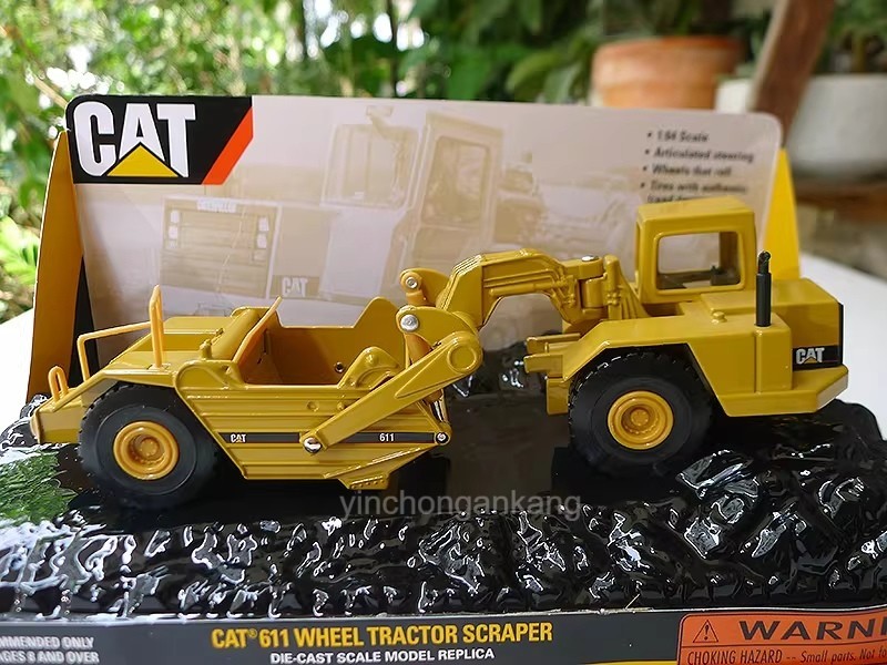 Diecast Masters 85695 – Caterpillar CAT 611 Wheel Tractor Scraper 1:64