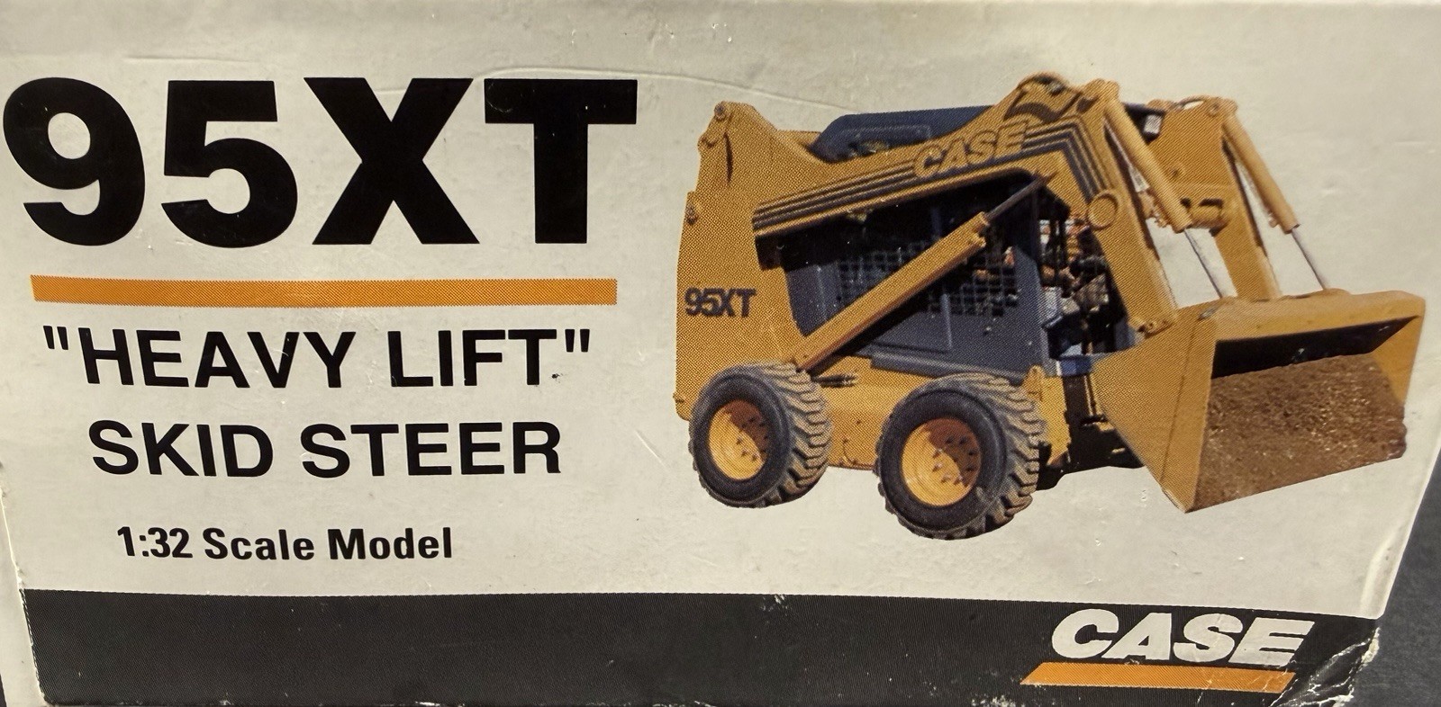 Case 95XT Heavy Lift Skid Loader, 1/32nd Scale Model, Collectible, Conrad