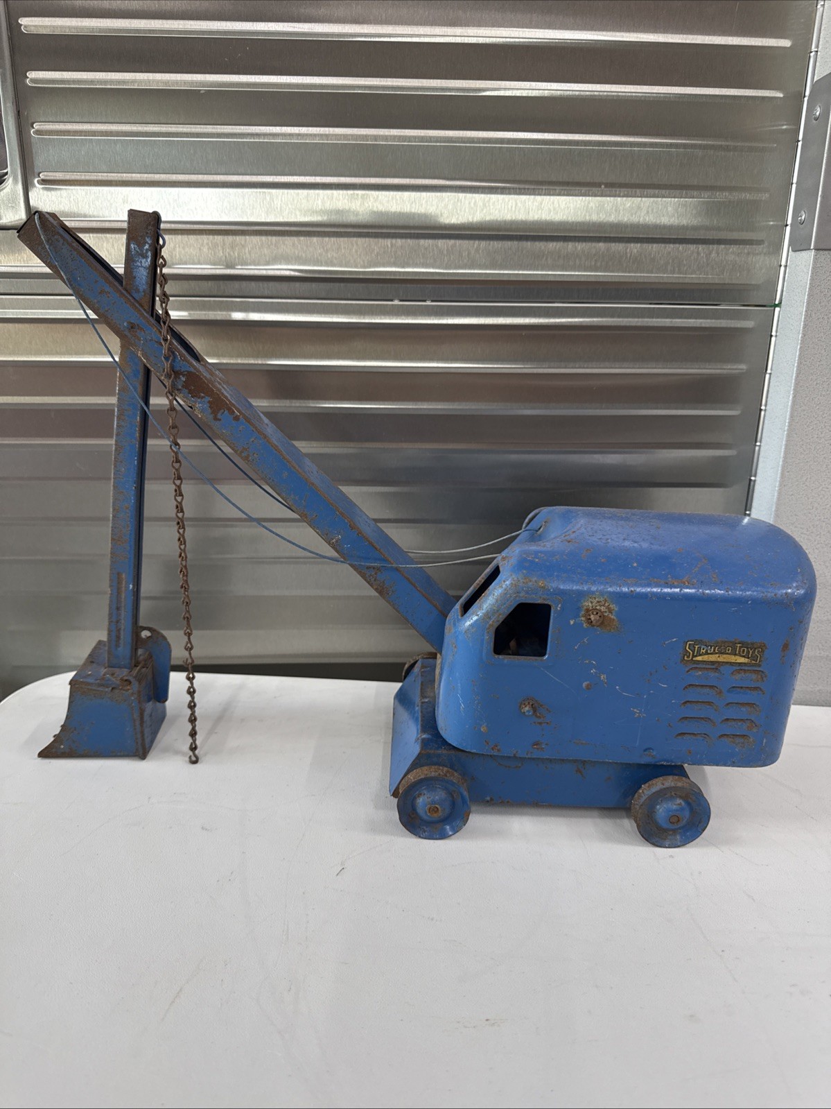 Structo Toy Pressed Steel Crane Blue Paint Mobile Winche Original