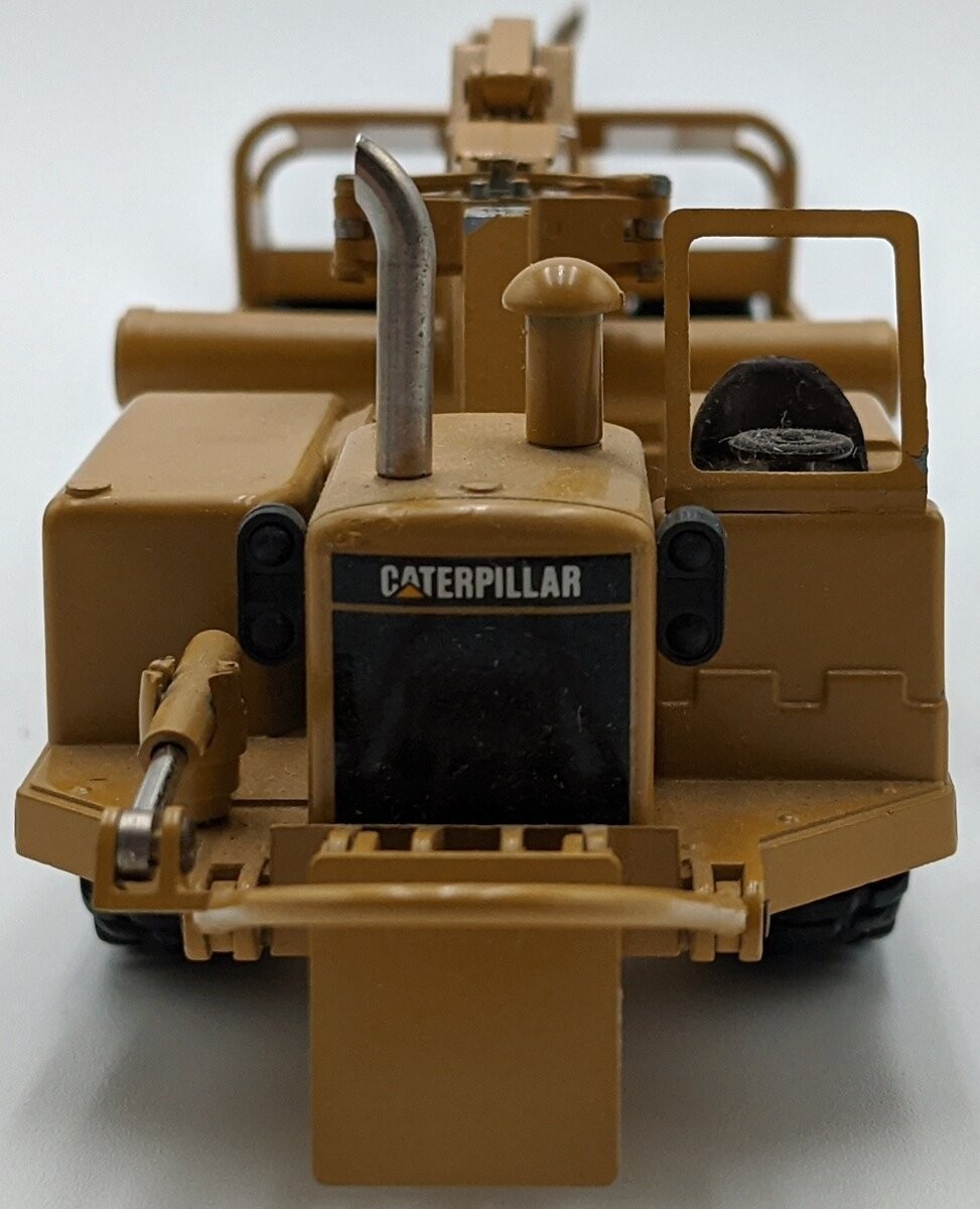 NZG 127 1:50 Caterpillar 627 Push-Pull Scraper NIB