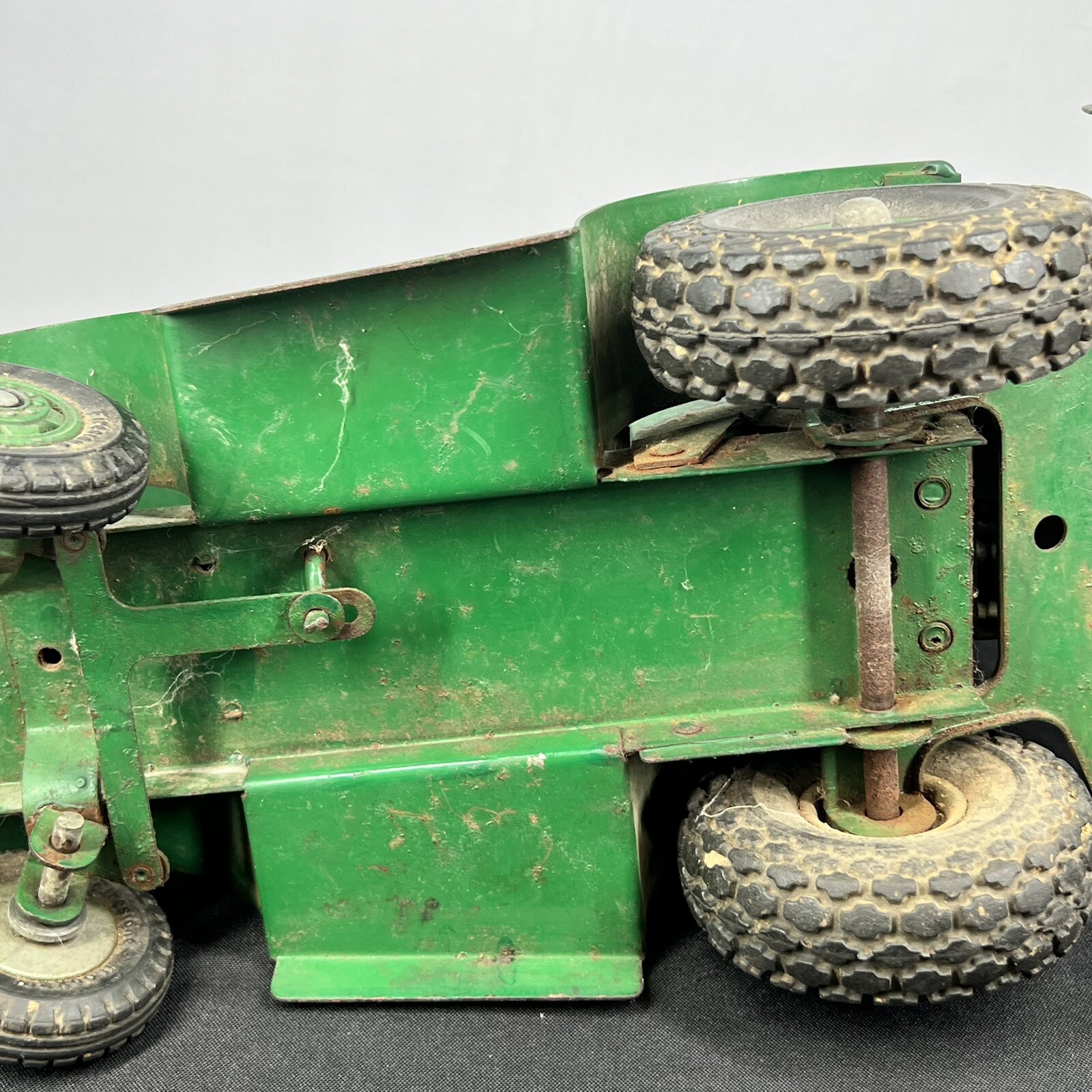 VTG Model Toys Doepke Barber Greene Back Loader Pressed Steel Conveyor