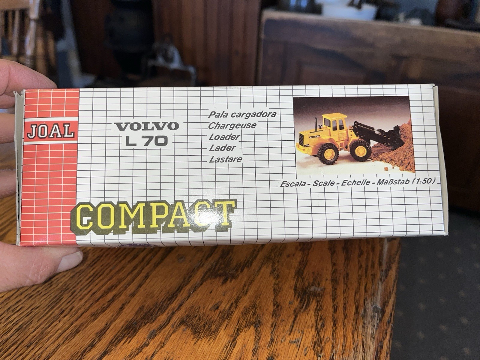 Joal Volvo BM L70C Loader. 1:50 Scale W/ Dealers Tag Drums, PA