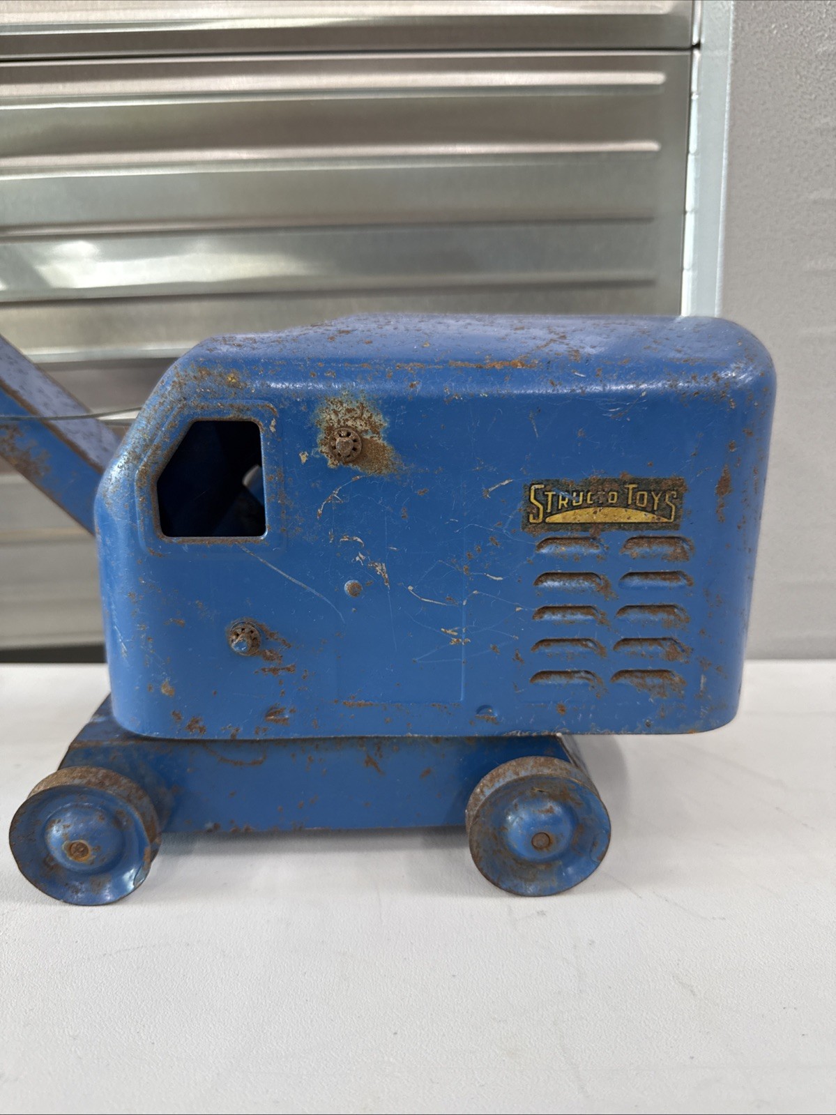 Structo Toy Pressed Steel Crane Blue Paint Mobile Winche Original