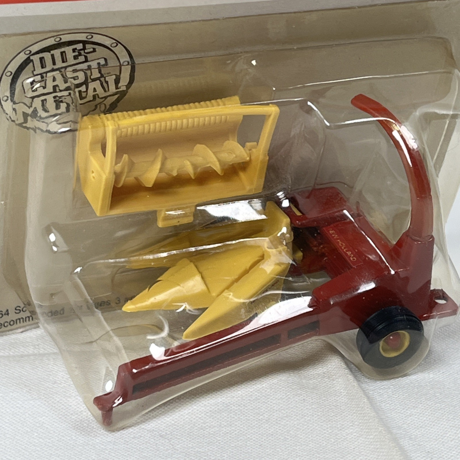 ERTL Ford New Holland Forage Harvester 1:64 Diecast Farm Toy #372 Sealed 1987
