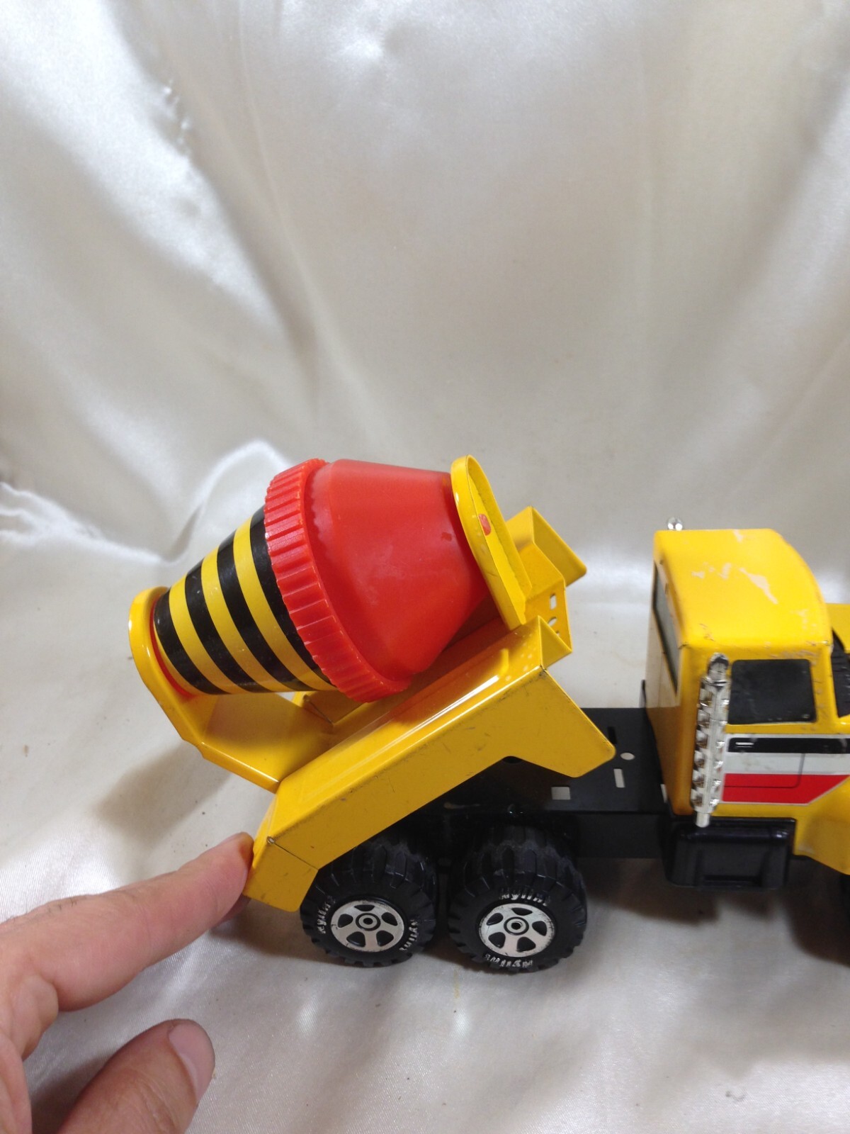 NYLINT Sand and Gravel Cement Mixer Truck