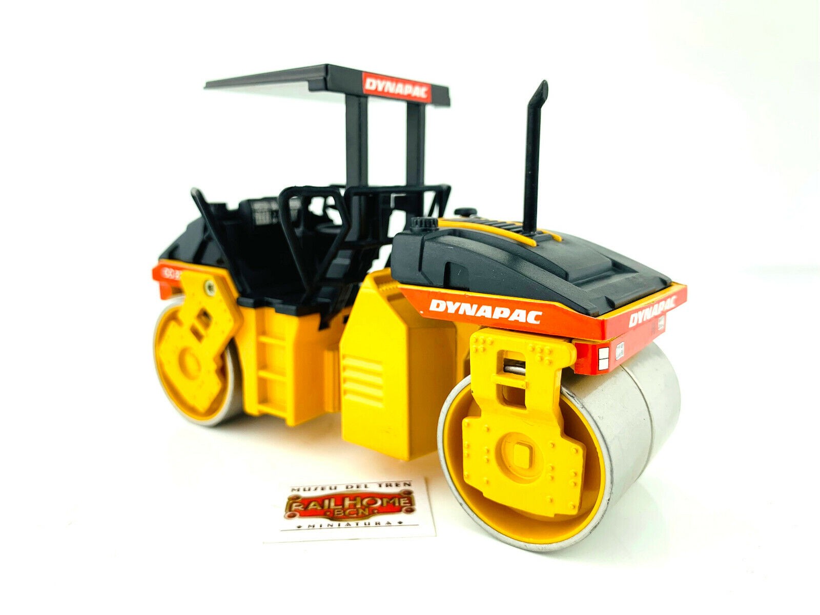 78. JOAL 1:35 – DYNAPAC CC232 ROLLER