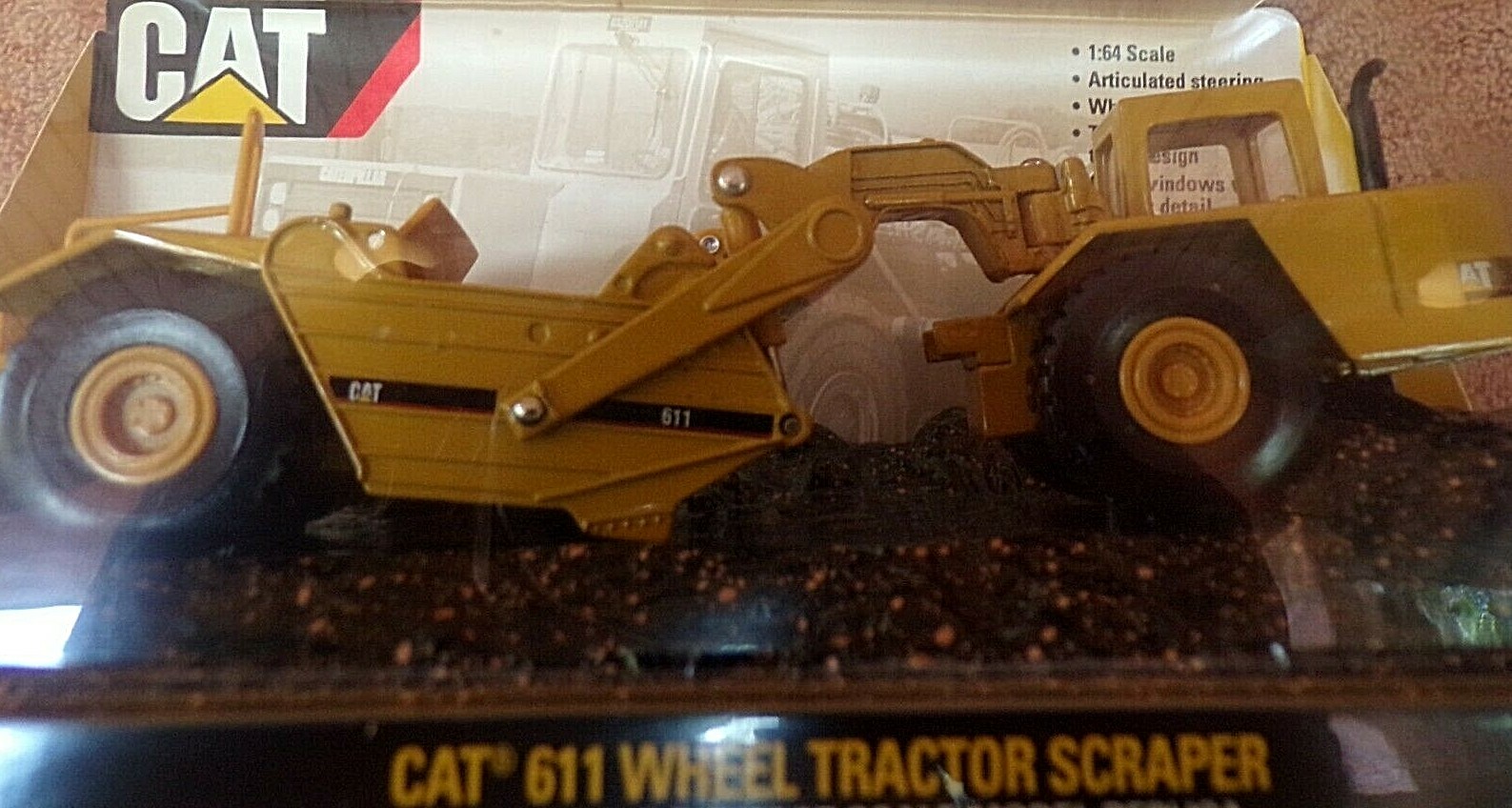 Norscot Caterpillar 611 Wheel Tractor Scraper 1/64 Die-Cast Scale New In Box