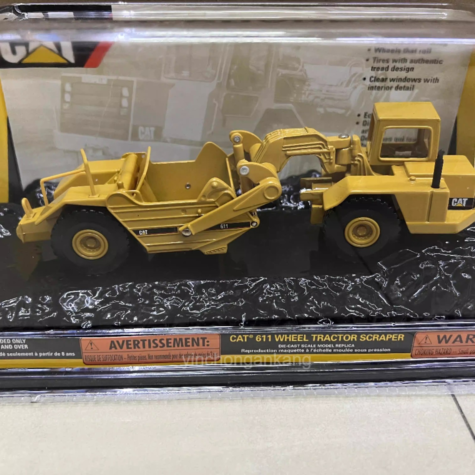 Diecast Masters 85695 – Caterpillar CAT 611 Wheel Tractor Scraper 1:64