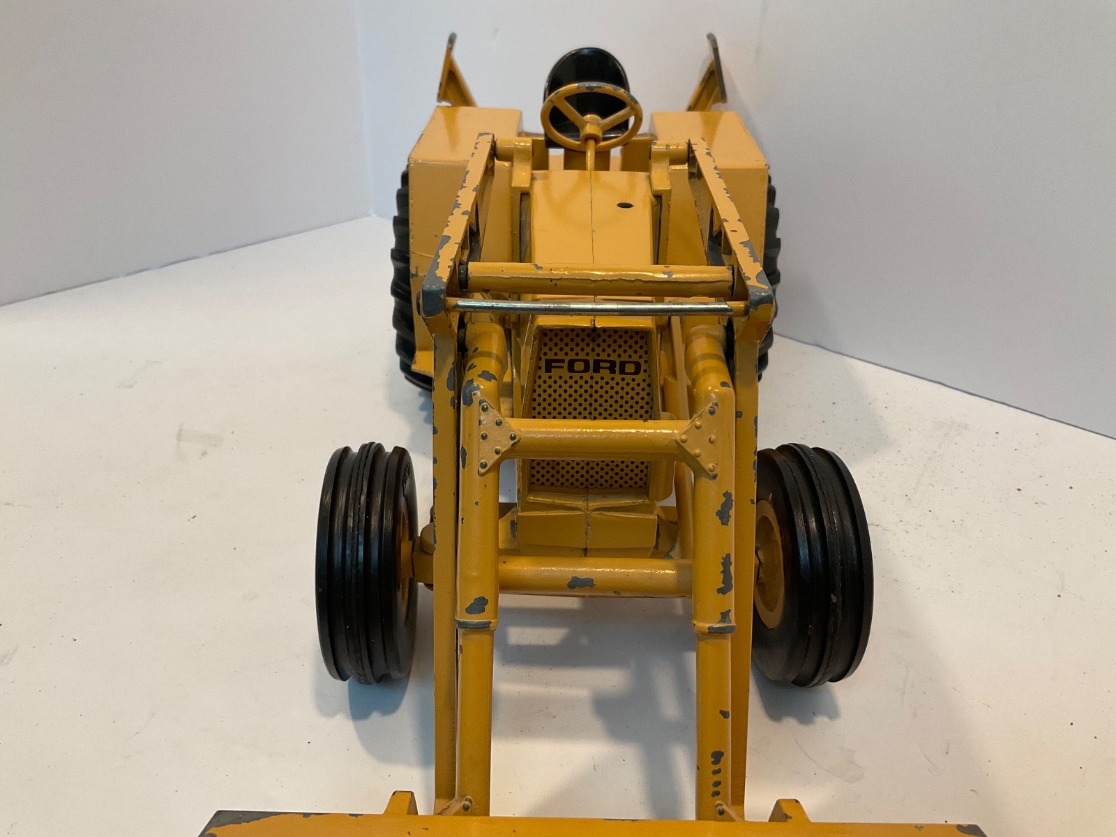 Vintage Ertl Ford 755A Backhoe Loader 1/12 for parts or restoration.