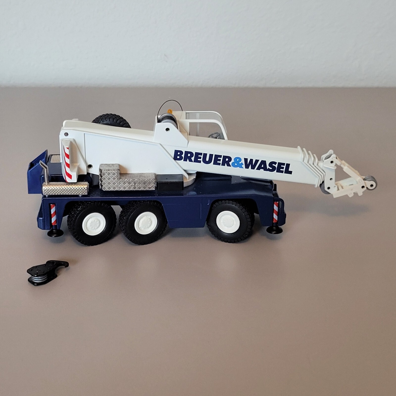 Conrad 2093 Terex Demag AC40 City Crane Breuer & Wasel 1:50 Diecast Germany