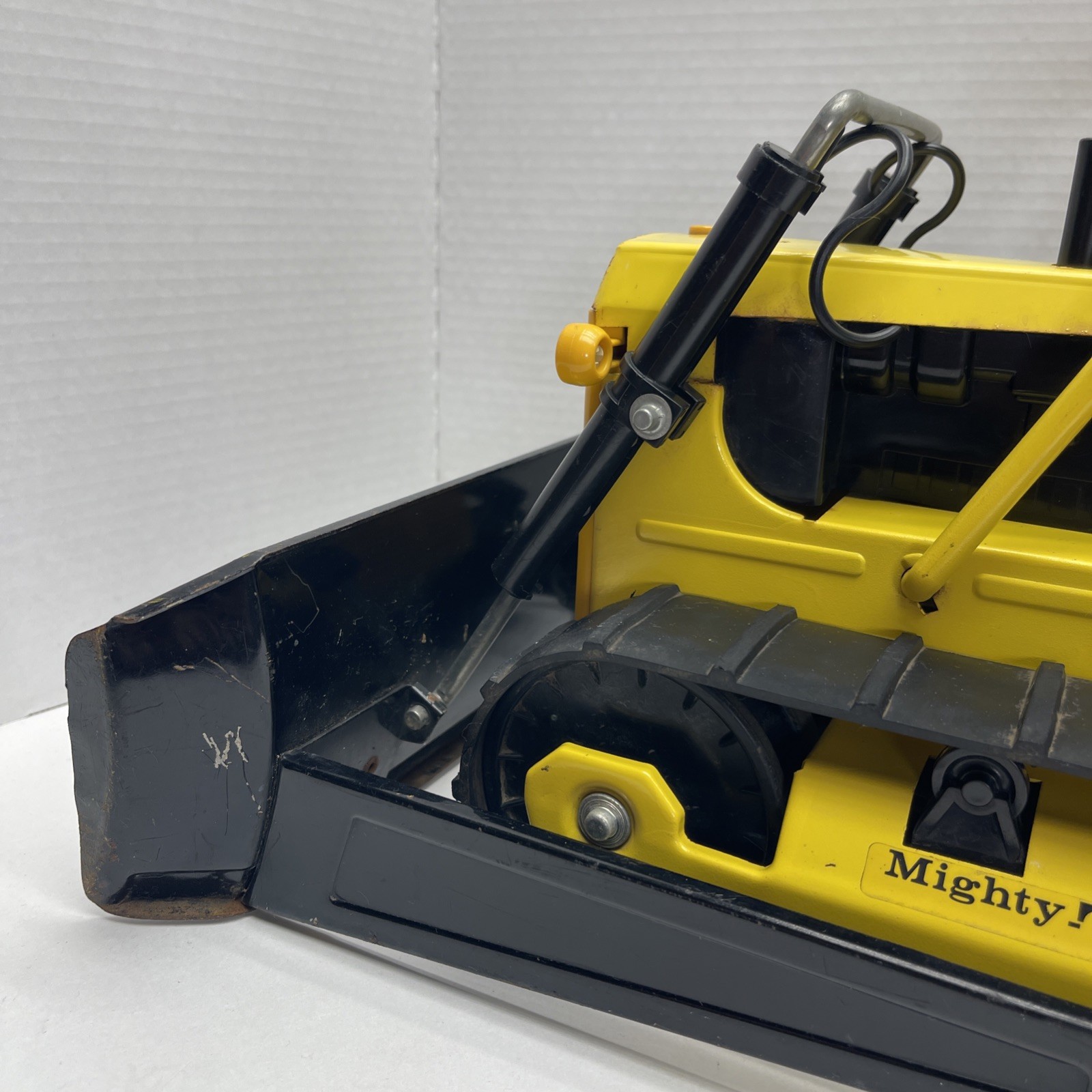 Nice! COMPLETE 1976-77 Mighty Tonka T-9 Bulldozer Approx 17 inches