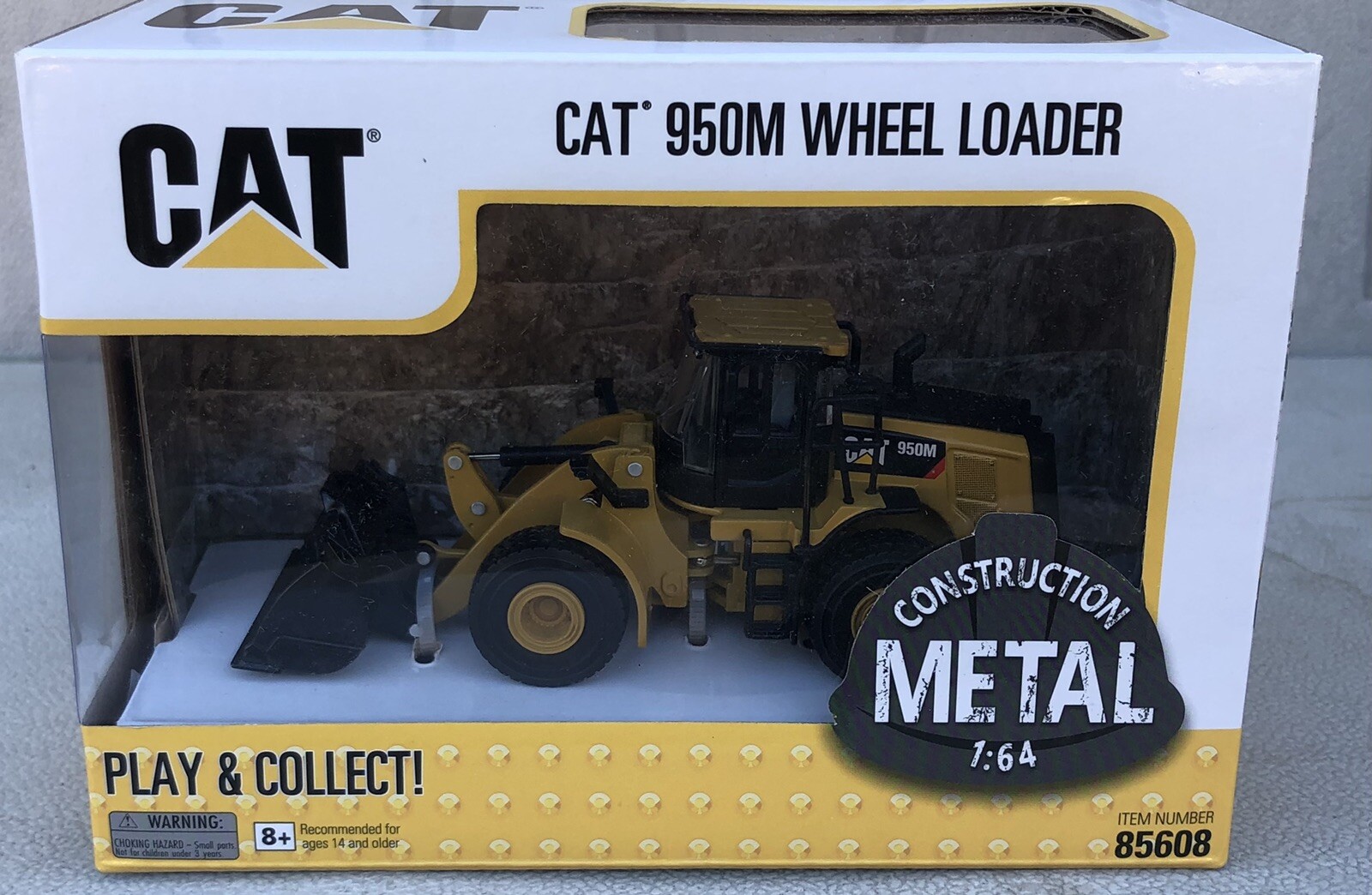 CAT Caterpillar 950 M Wheel Loader 1/64, Play & Collect by Diecast Masters 85608