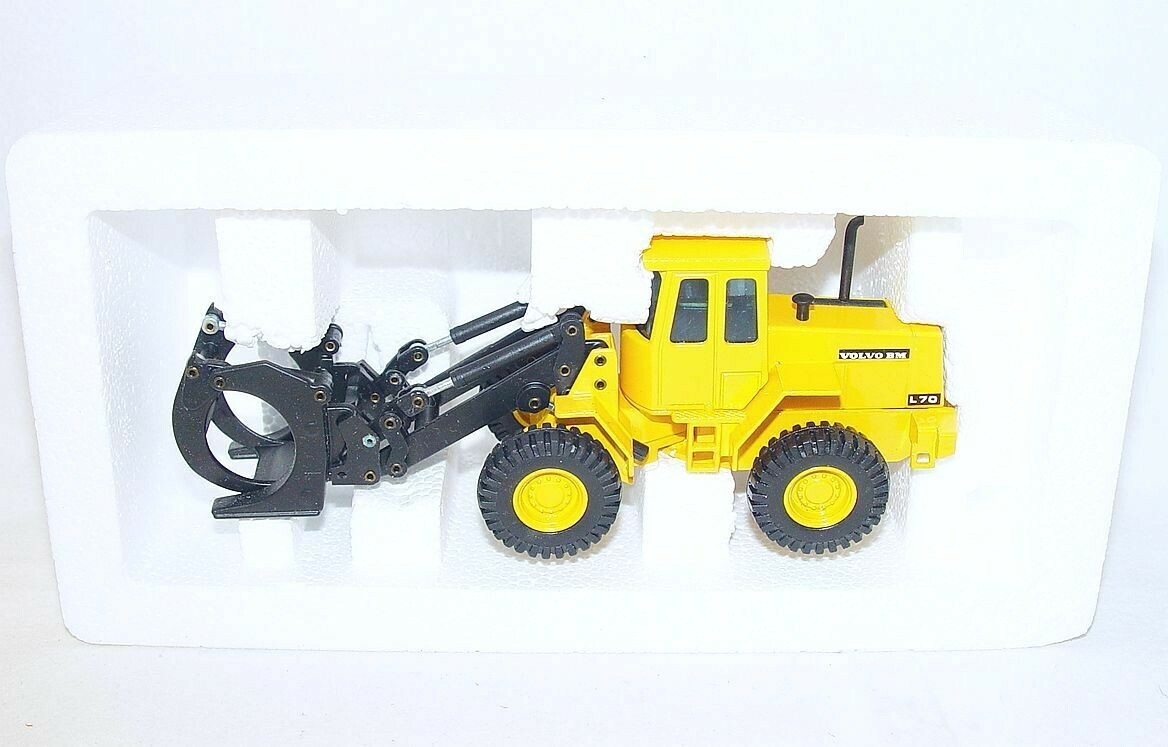 Joal Spain 1:50 VOLVO BM L70 FORESTER TIMBER GRAPPLE SKIDDER 1st Issue MIB`85!